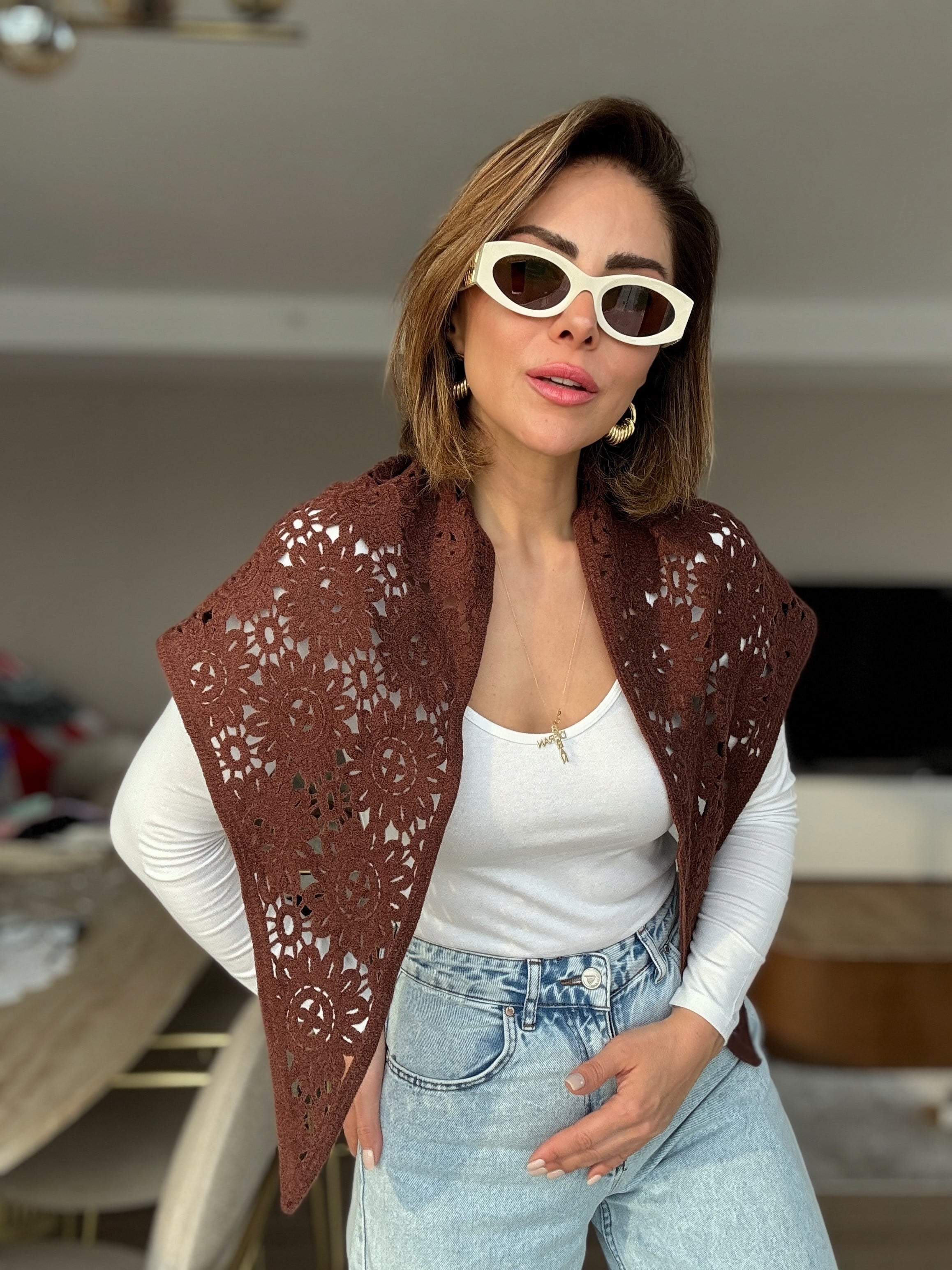 Üçgen Örme Dantelli Kahve Pareo