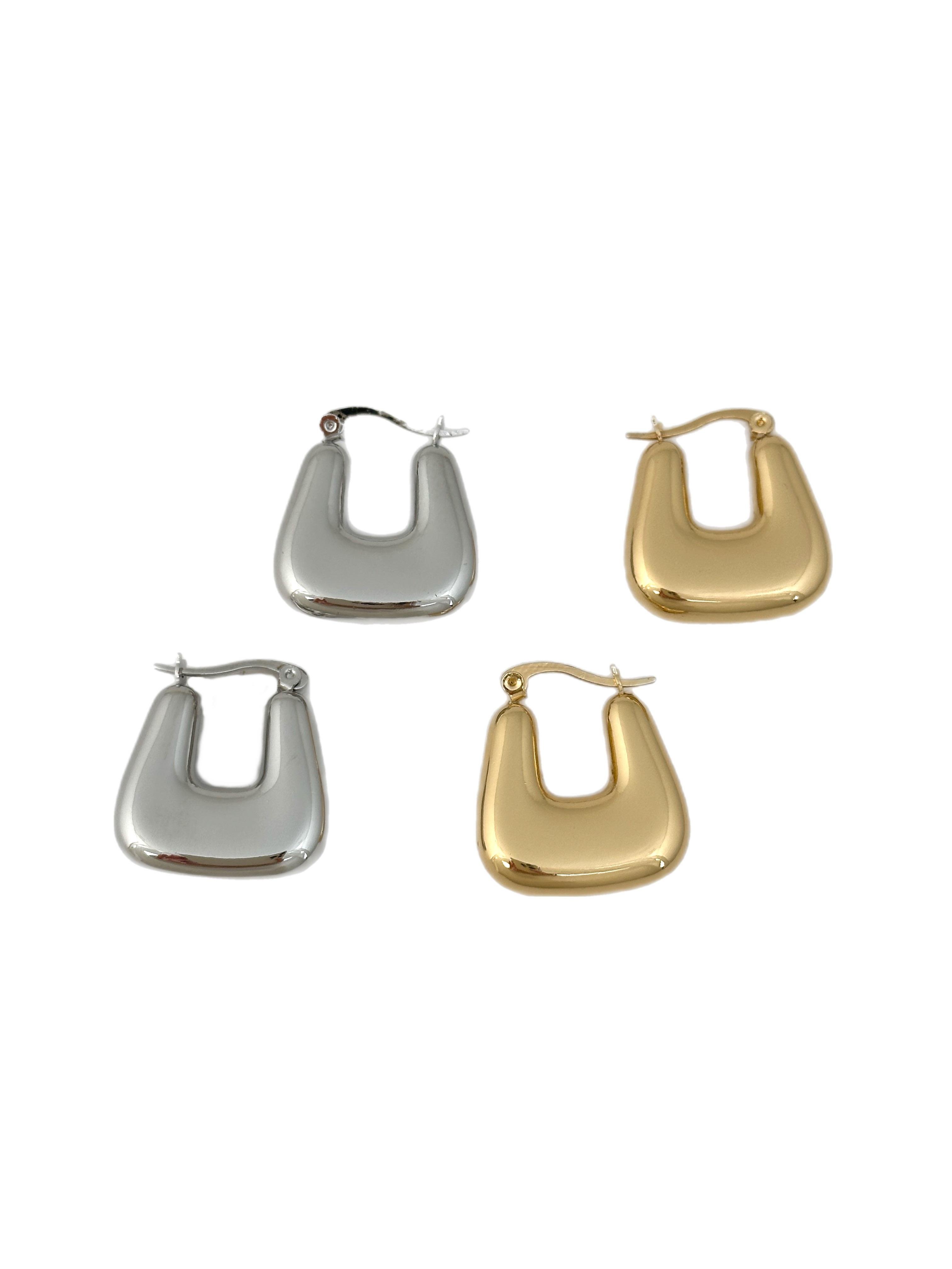 Yassı Plaka Kare Bombeli Küpe