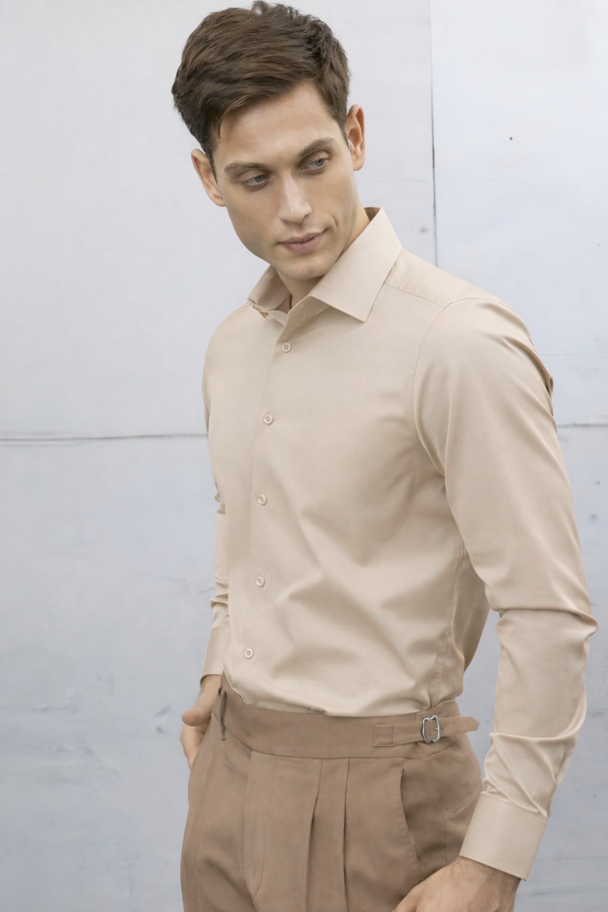 Slim Fit Uzun Kollu Kolay Ütü Teri Emen Nefes Alan Doku Kravatlık Bej Erkek Gömlek