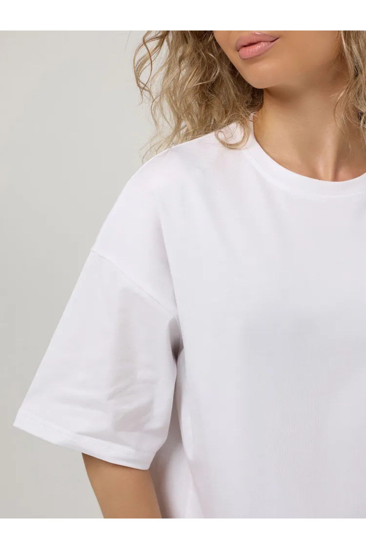Unisex Bisiklet Yaka Oversize Basic Tshirt