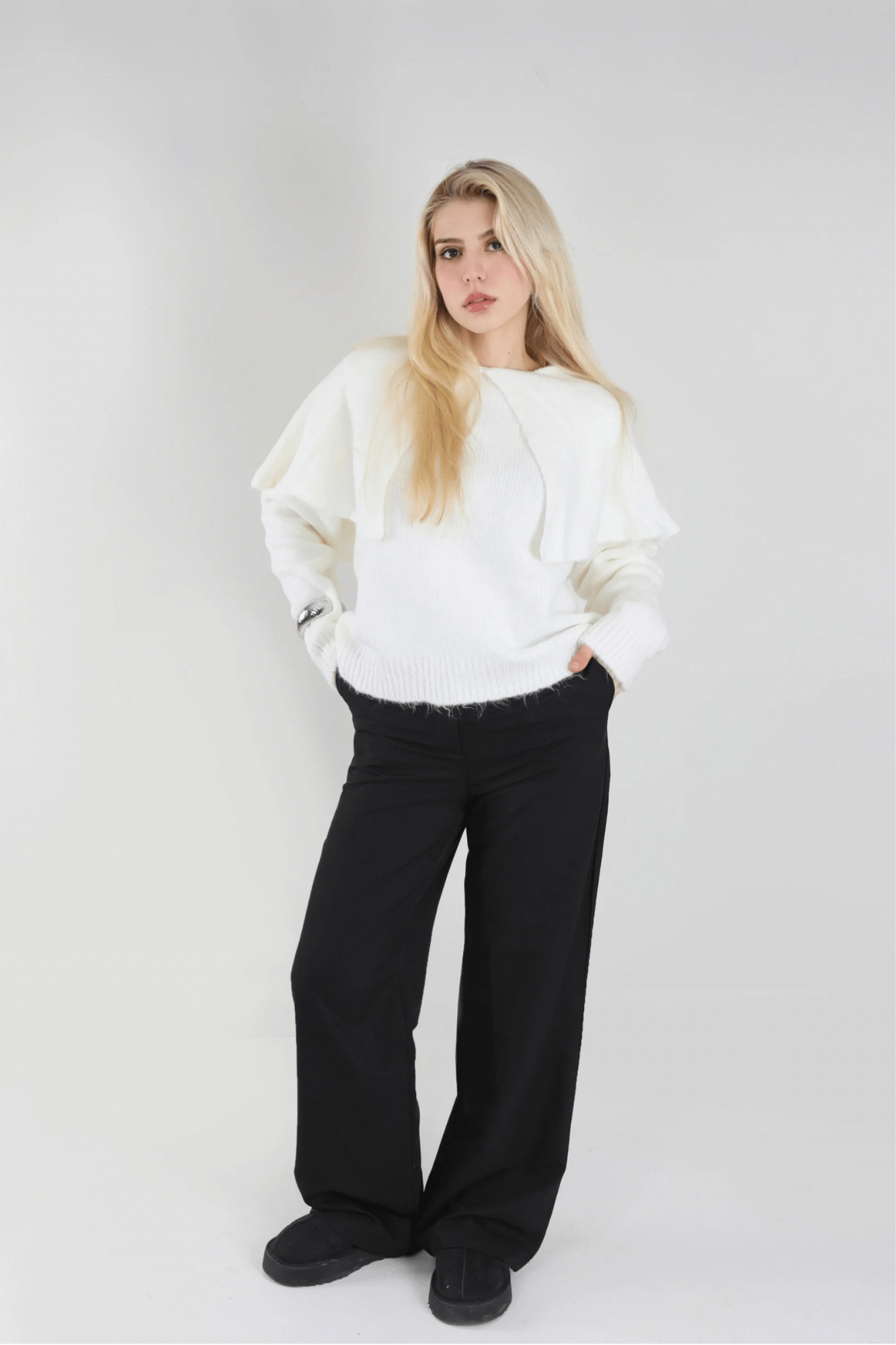 Noir Bol Paça Pantolon Sİyah