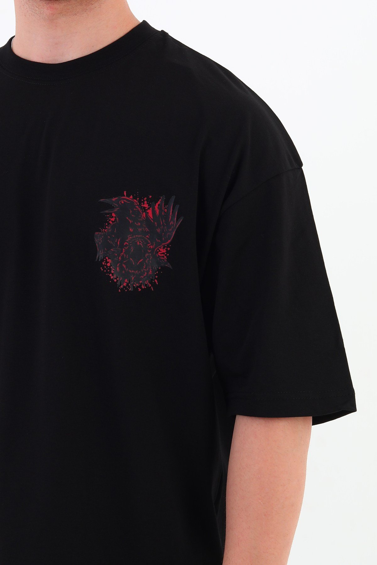CROW-Oversize Tişört | Sırt Baskılı – Minimal Göğüs Desenli Unisex Tshirt