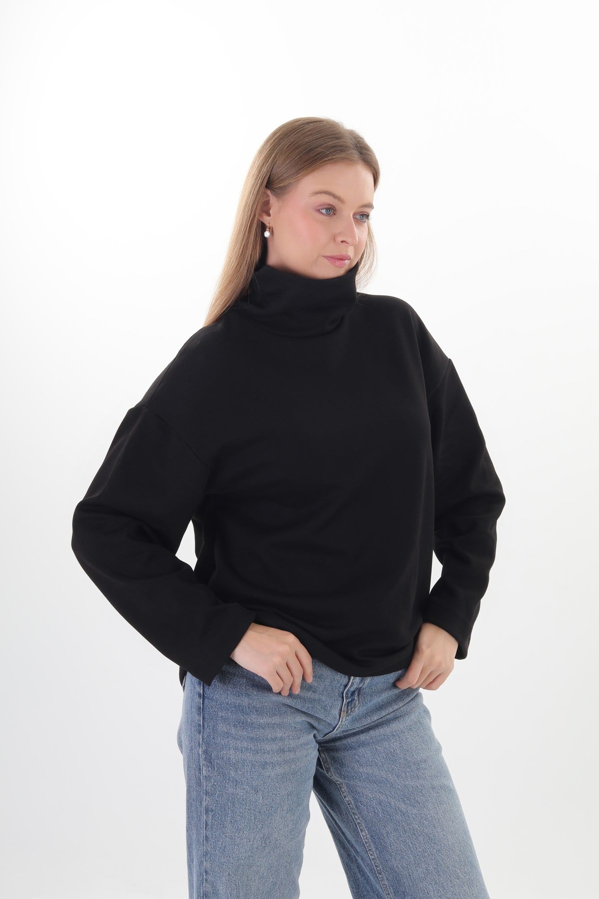 Kadın Oversize Yüksek Yaka Sweatshirt