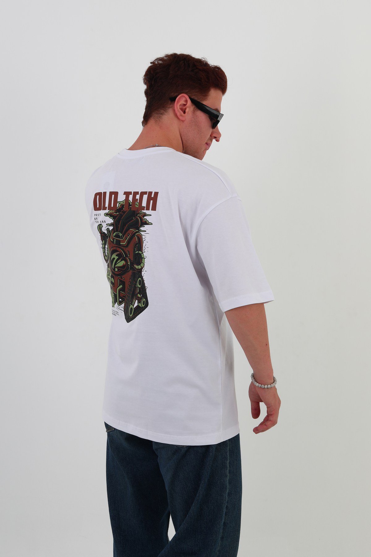 OLD TECH-Oversize Tişört | Sırt Baskılı – Minimal Göğüs Desenli Unisex Tshirt