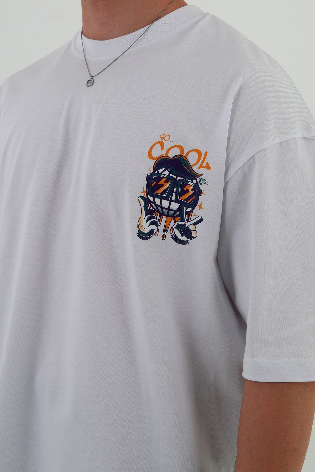 So Cool -oversize Tişört | Sırt Baskılı – Minimal Göğüs Desenli Unisex Tshirt