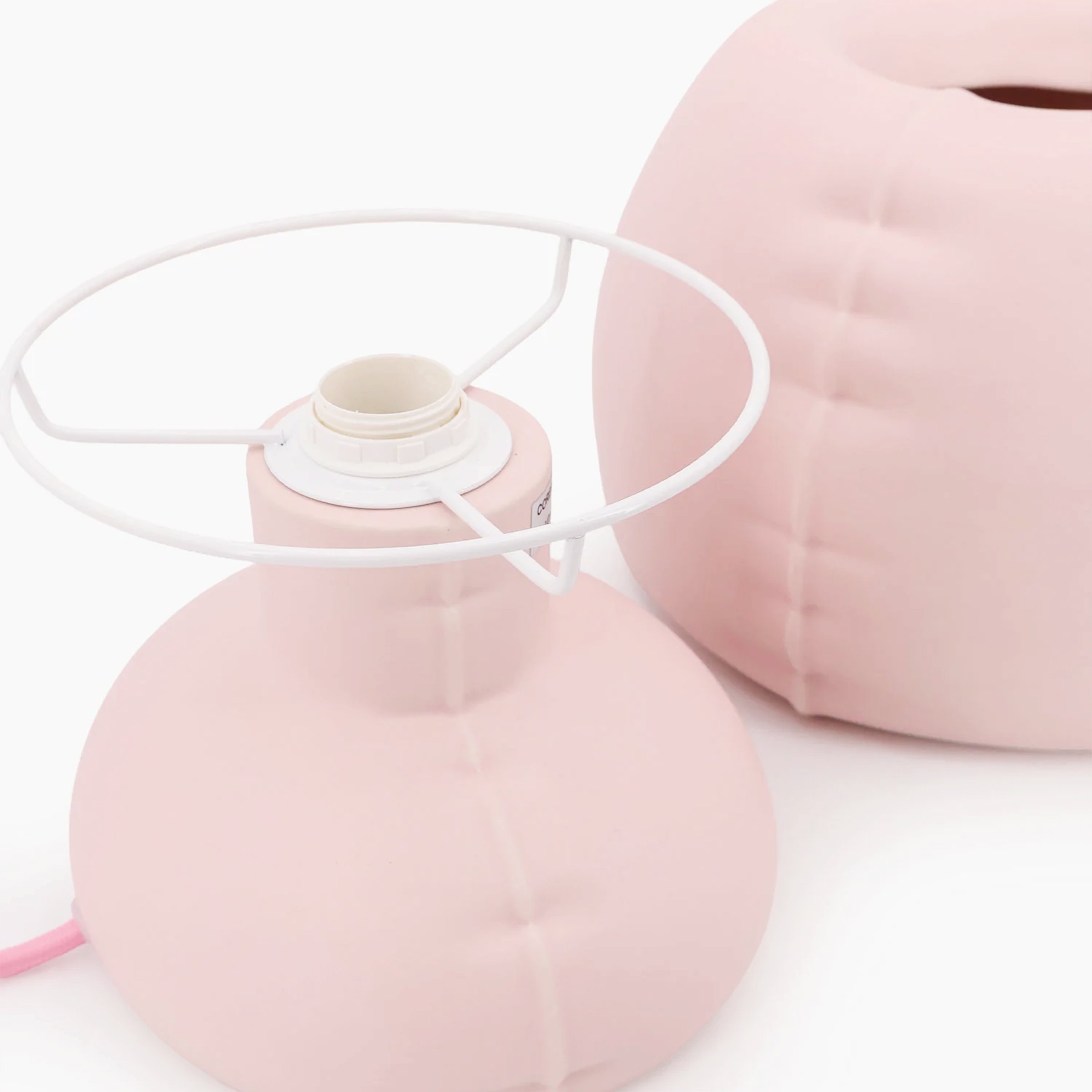 Freddy Lamba (Matte Bubblegum)