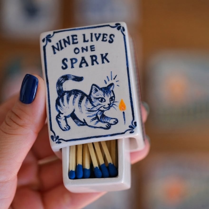 Kibrit Kutusu: Nine Lives