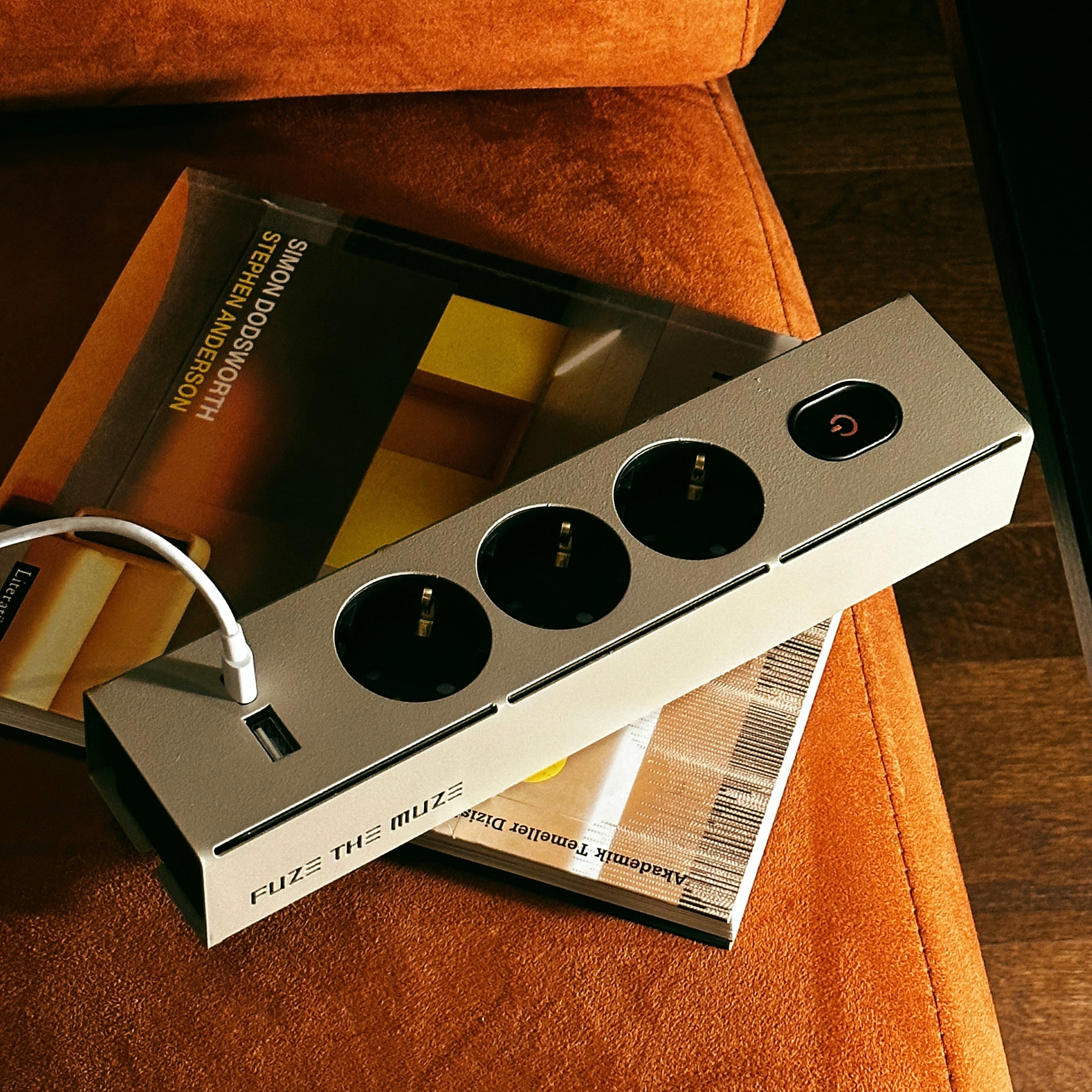 Muze 2.0 Renkli Çoklu Priz (Sandstorm)