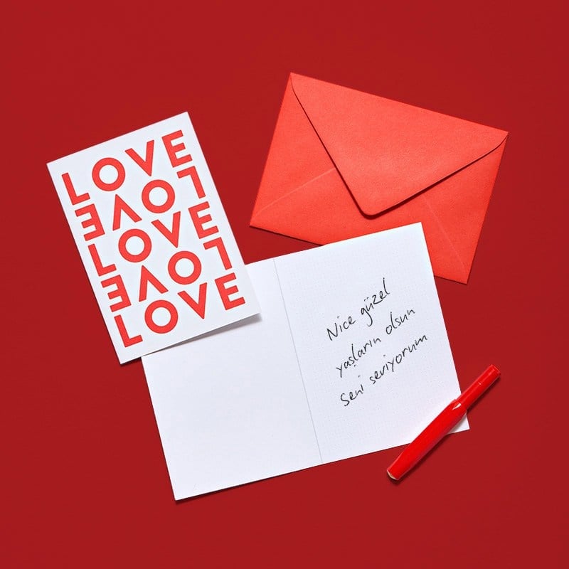 Nuuna Tebrik Kartı: Love