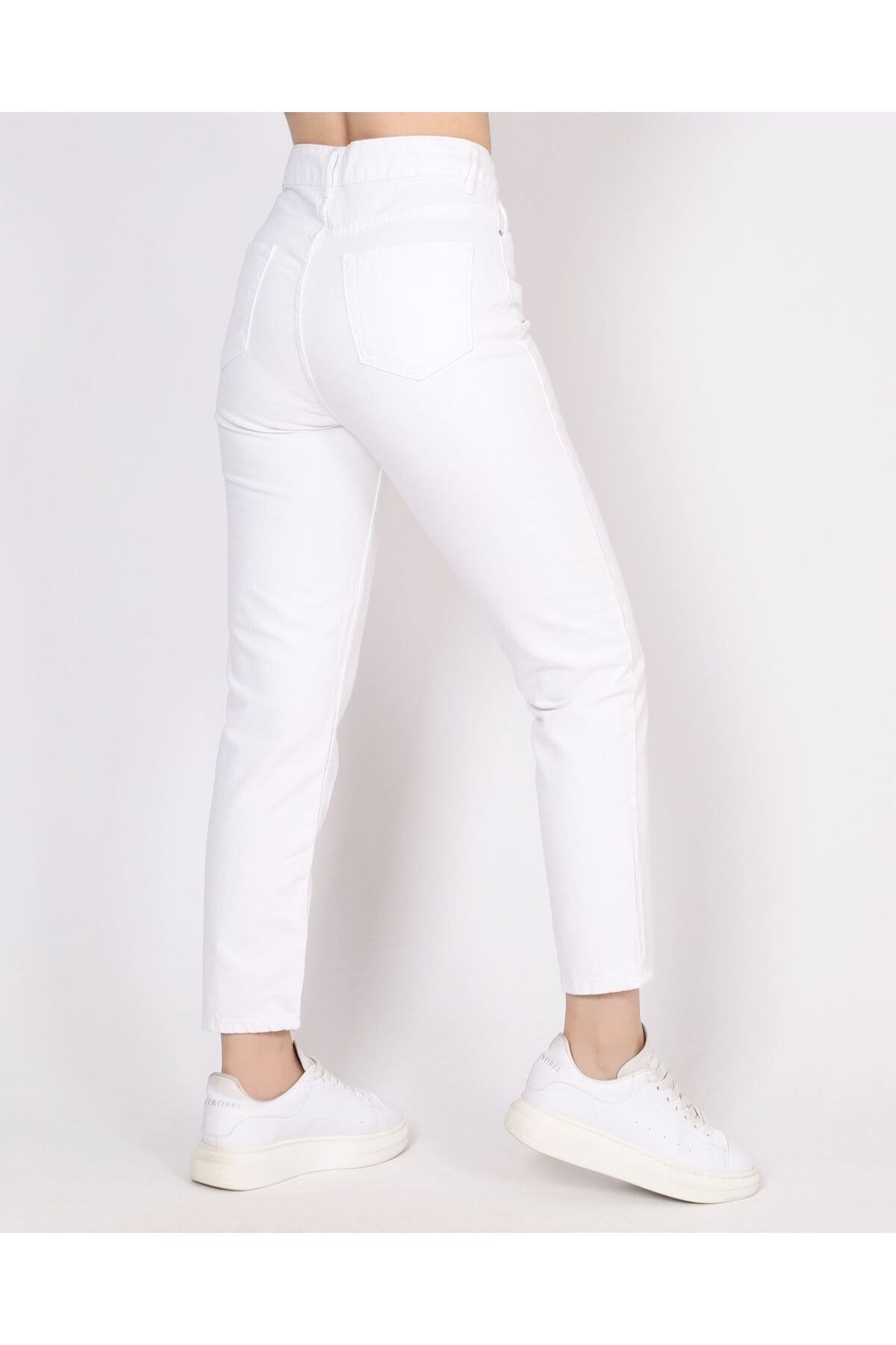 Beyaz Mom Fit Yüksek Bel Kot