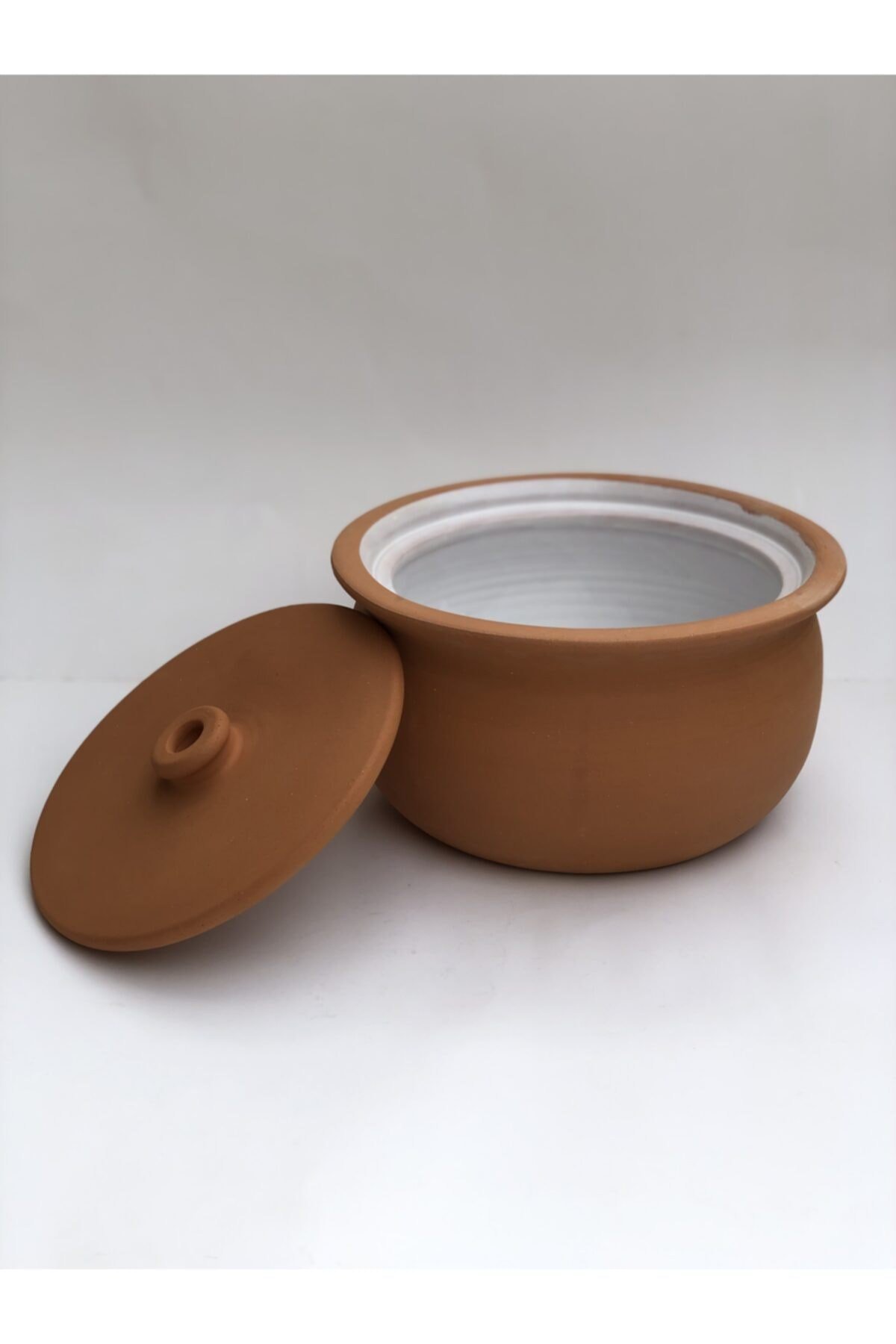 Doğal Toprak Güveç Tencere (Büyük Boy Beyaz Sırlı)