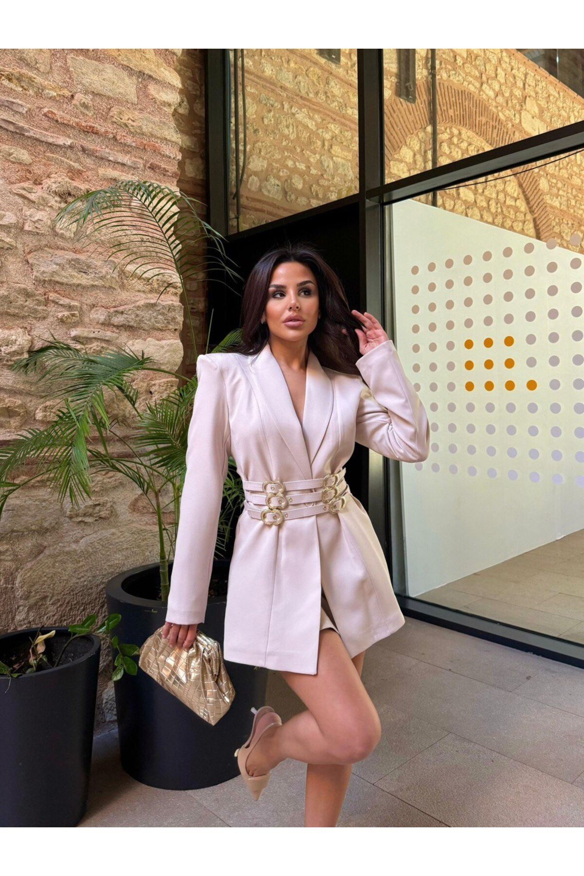 Kadın Kemer Detaylı Ceket - “Vücut Formunu Kusursuzca Saran Blazer”