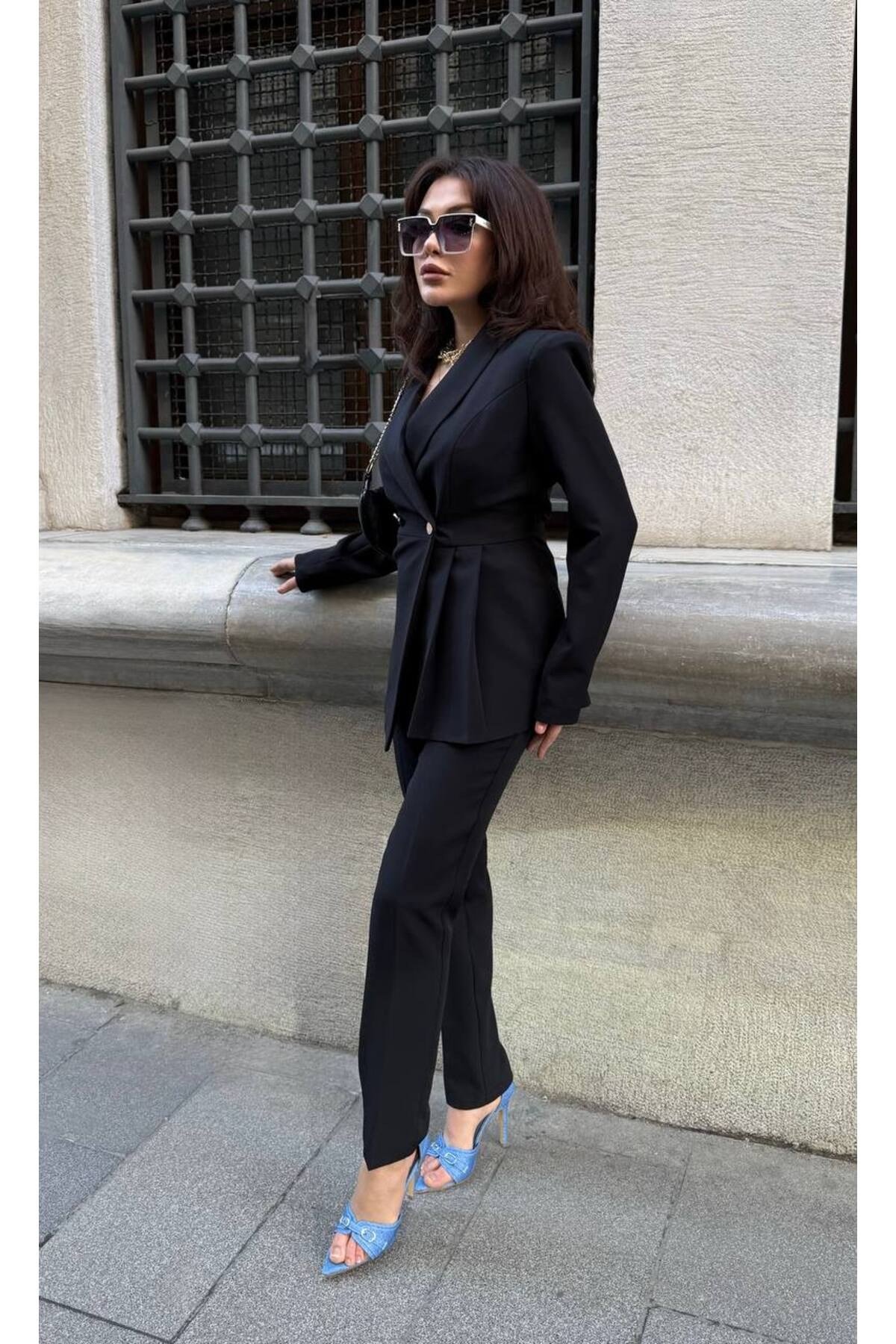 Kadın Pile Detaylı Blazer Ceket Ve Pantolon Takımı
