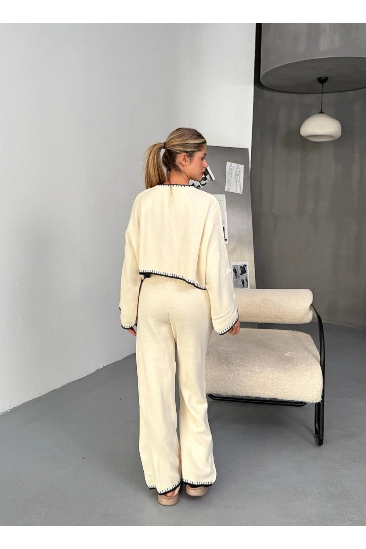 Kadın Triko İkili Takım – Oversize Sweat ve Geniş Paça Pantolon