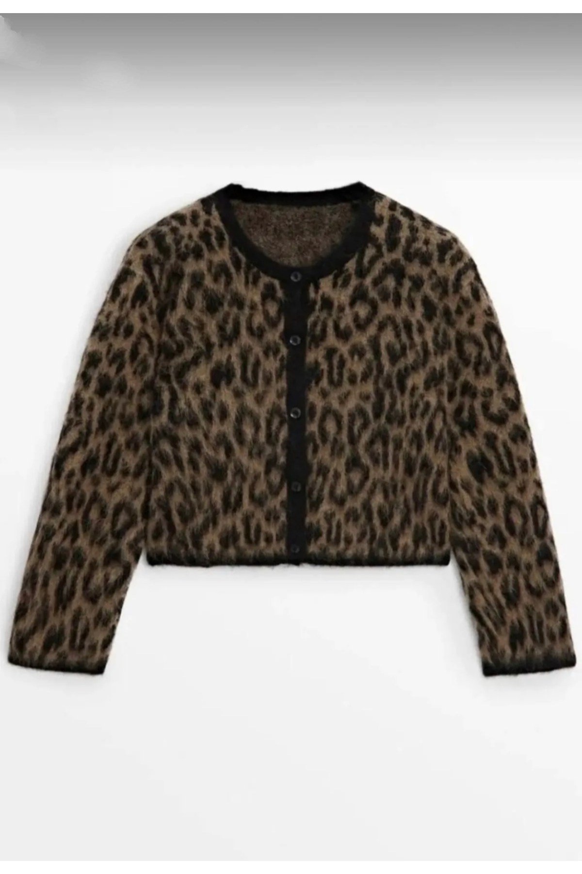 Leopar Desenli Yumoş Triko Hırka