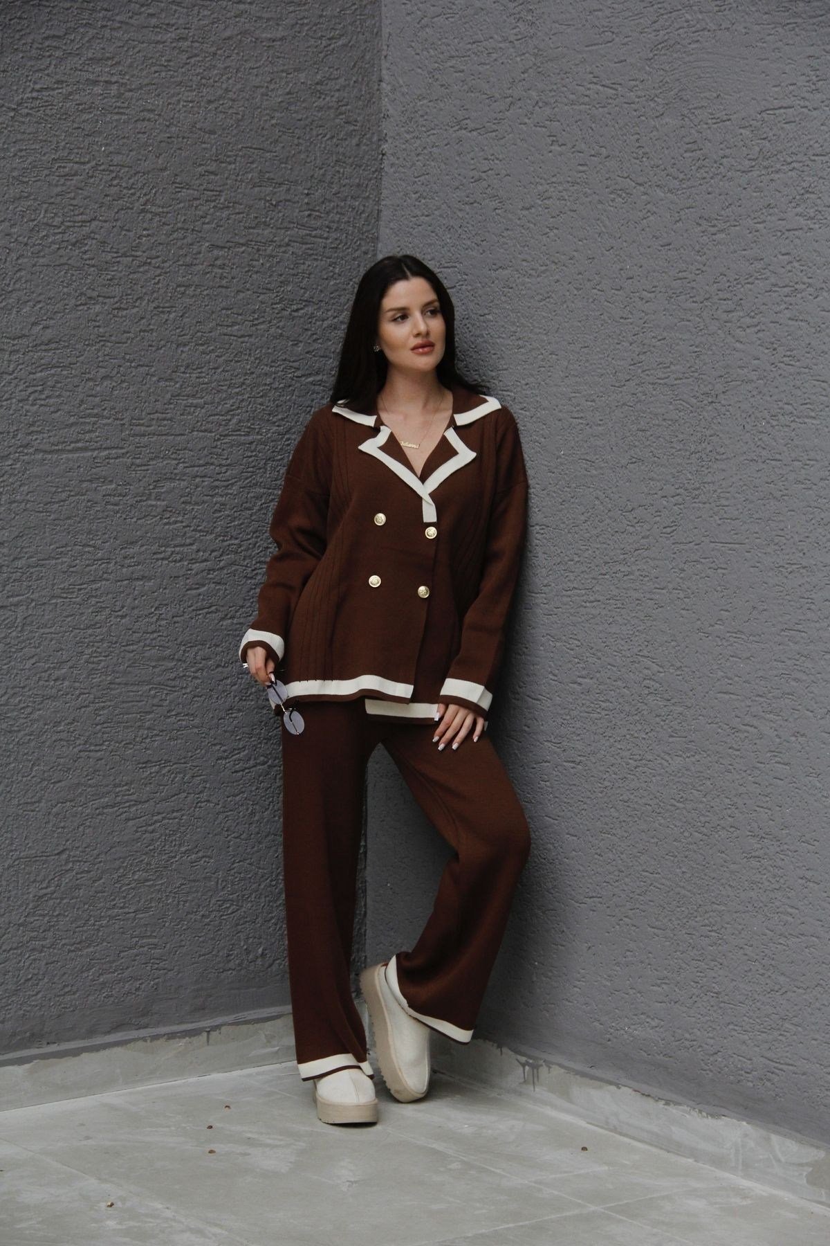 Standart Beden(Oversize) Kahve Gold Dört Düğmeli Kruvaze Hırka Pantolon Akrilik Triko Takım
