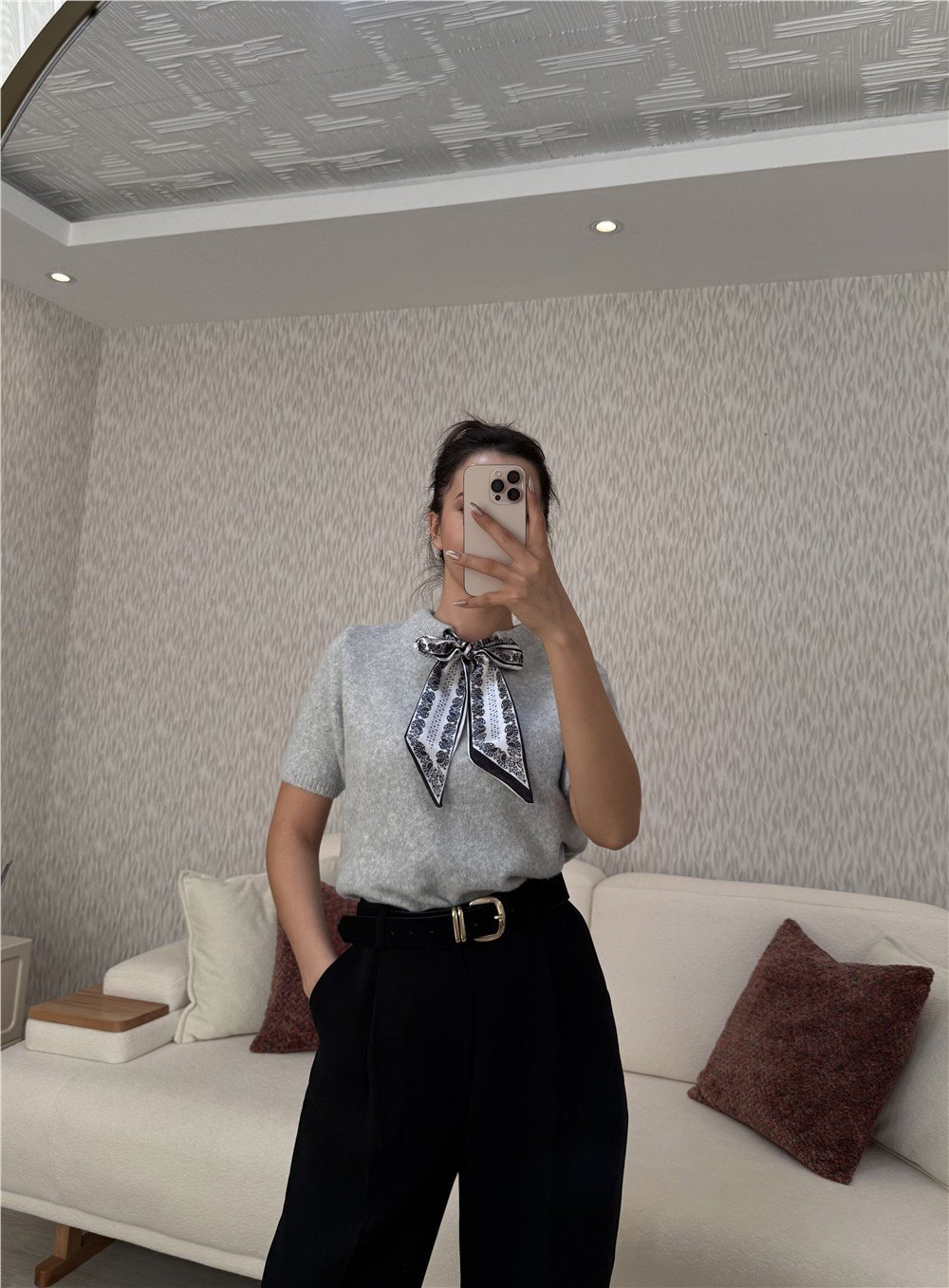 Fularlı Gri Triko Tshirt Gri