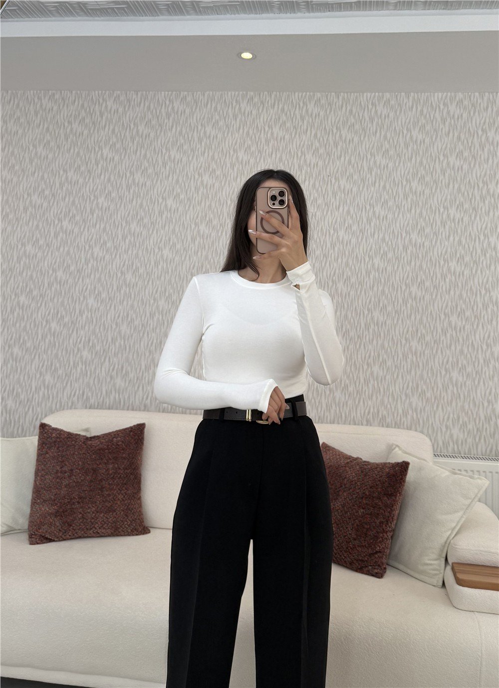Uzun Kollu Body Taş
