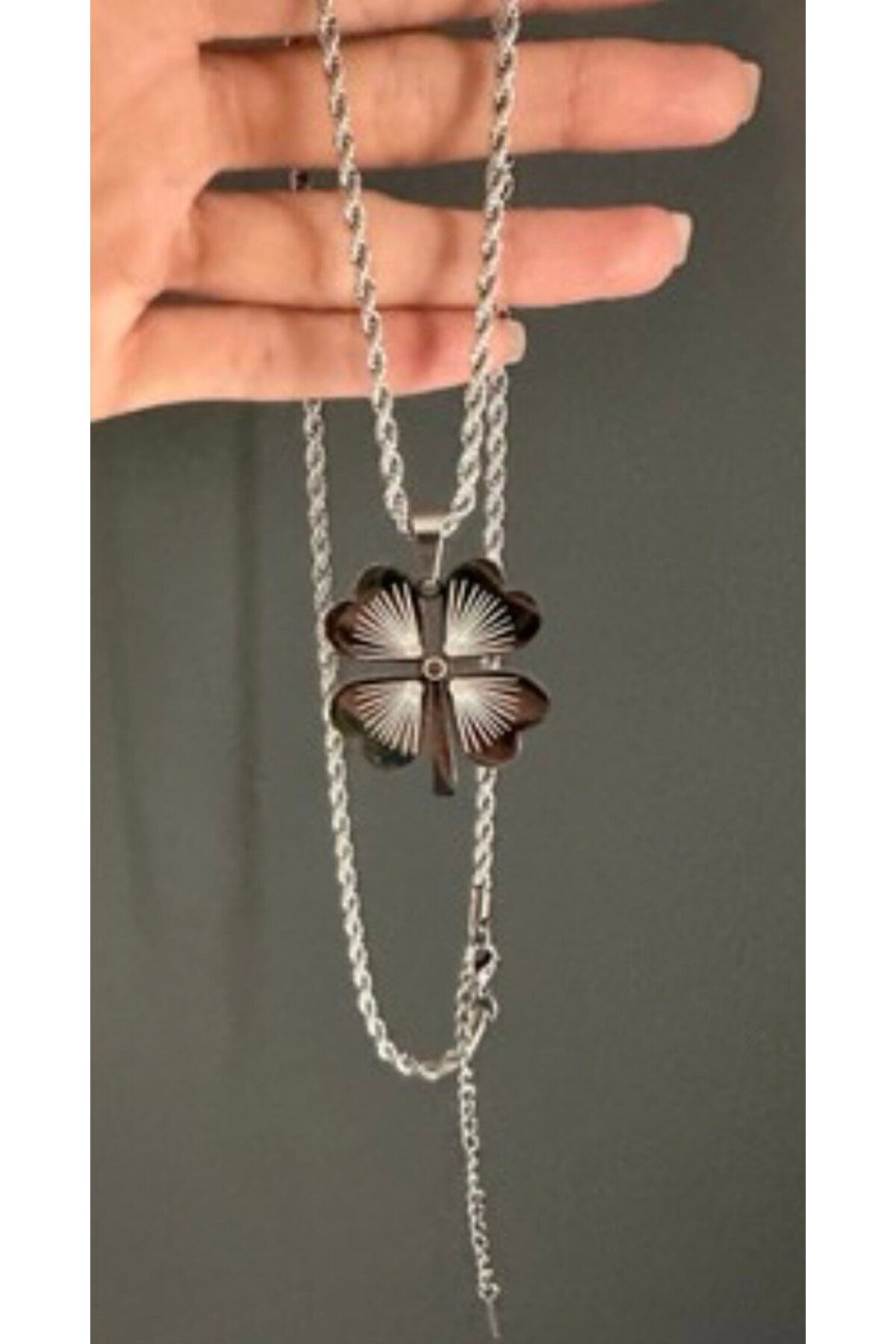 1. SINIF BURGU ZİNCİR YONCA UÇLU ÇELİK KADIN YONCA KOLYE