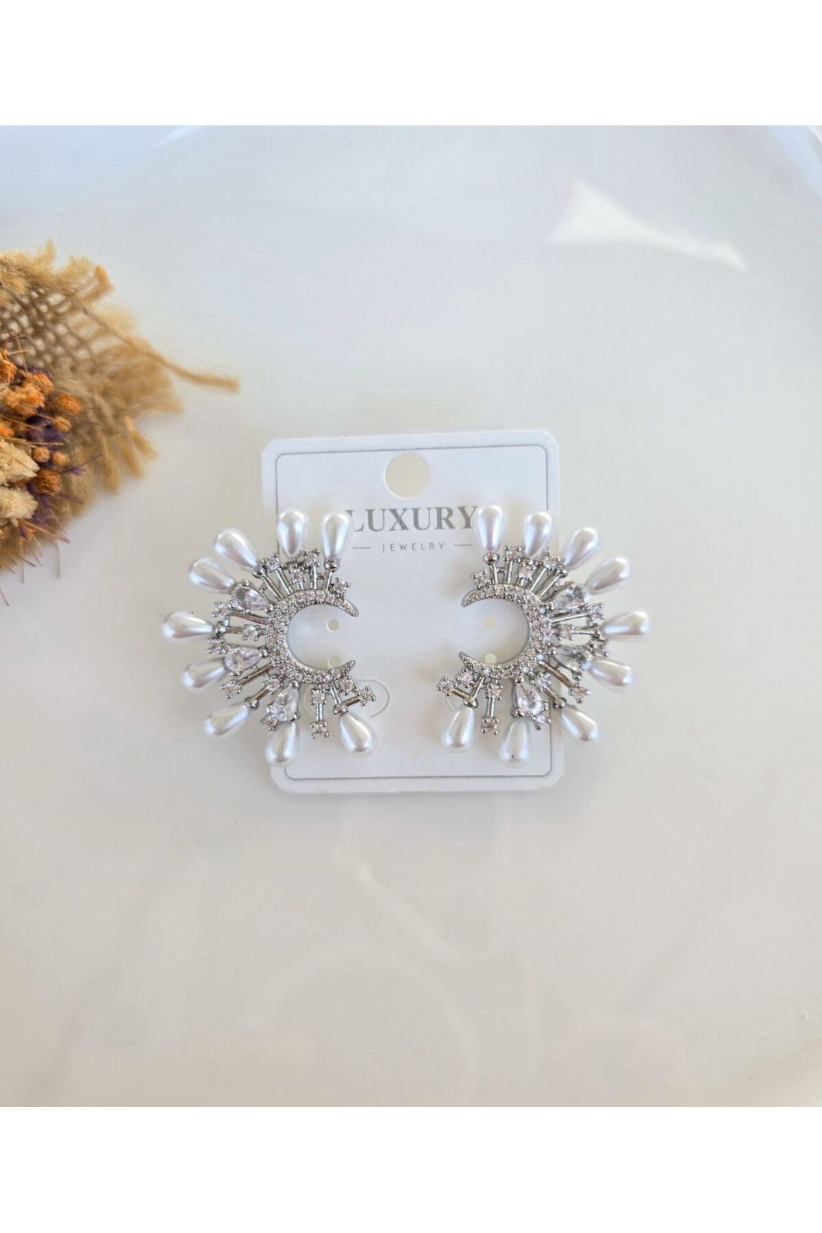 1. SINIF XUPİNG İNCİ VE ZİRKON TAŞLI GÜMÜŞ RENK ŞIK KADIN KÜPE