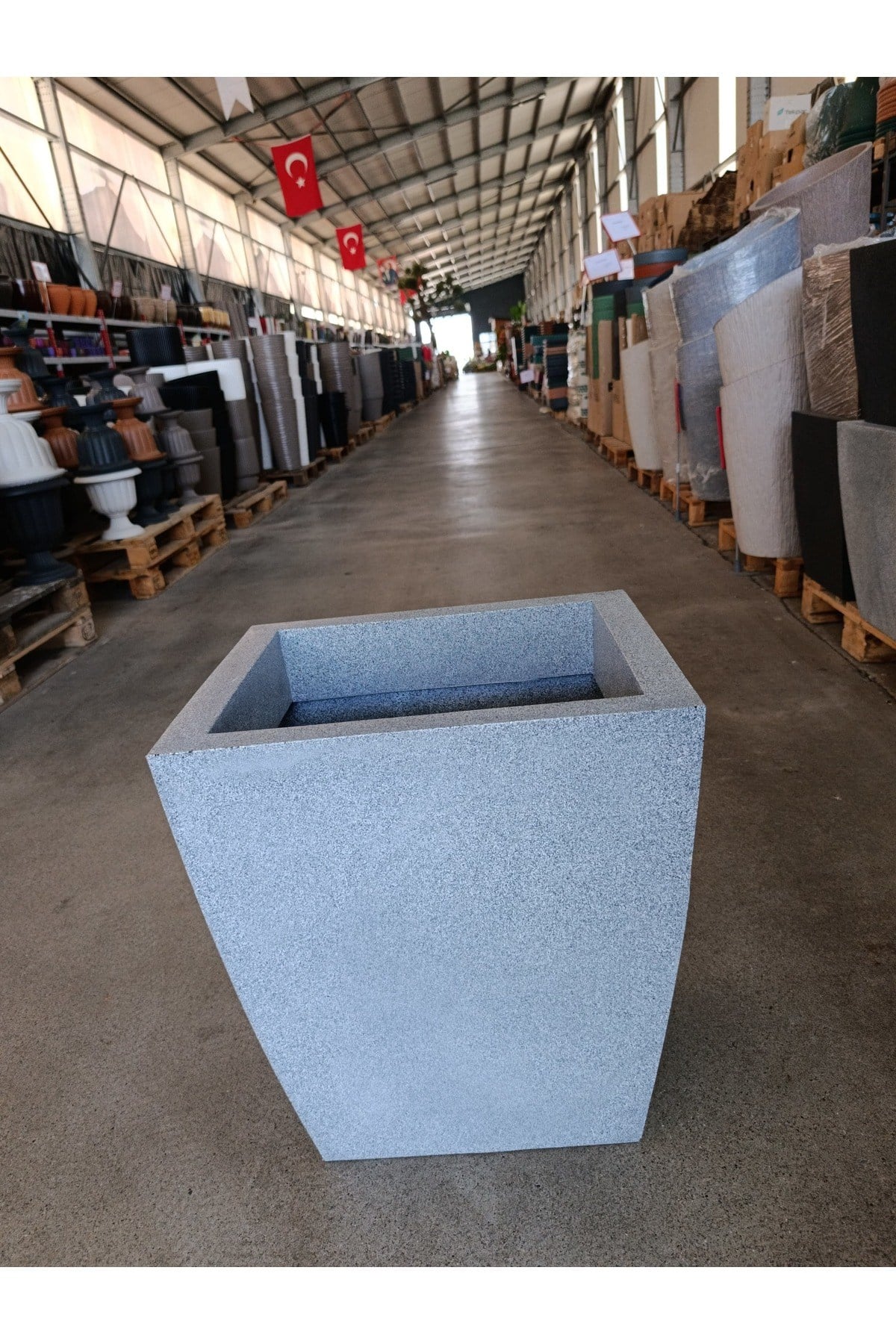 100 Litre Dikdörtgen Fiberglas Saksı