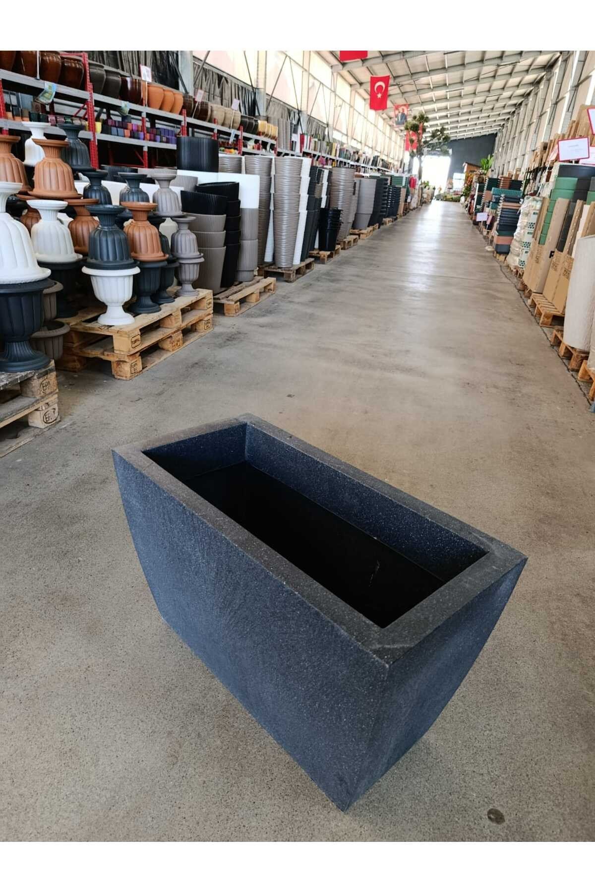 120 Litre Uzun Dikdörtgen Fiberglas Saksı