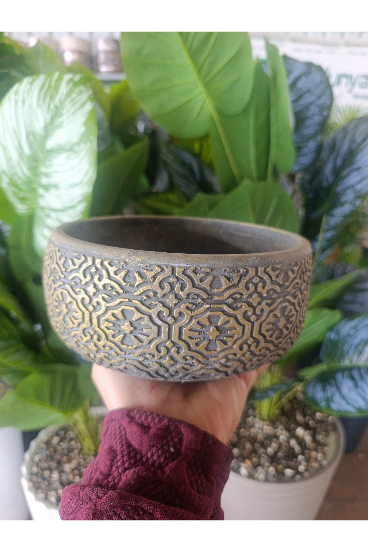 19 cm El Yapımı Beton Saksı - Altın Eskitme Desenli Dekoratif Modern Çiçeklik - Büyük Boy Lüks Saksı