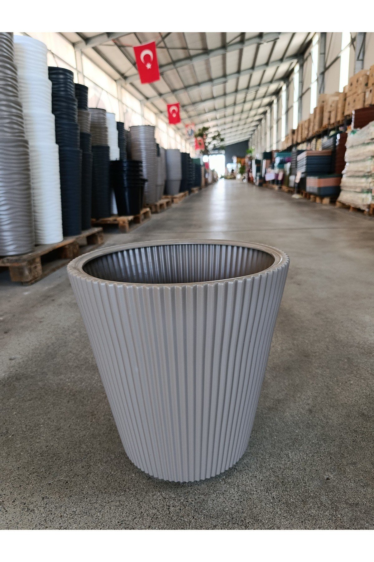 40 Litre Luna Plastik Saksı