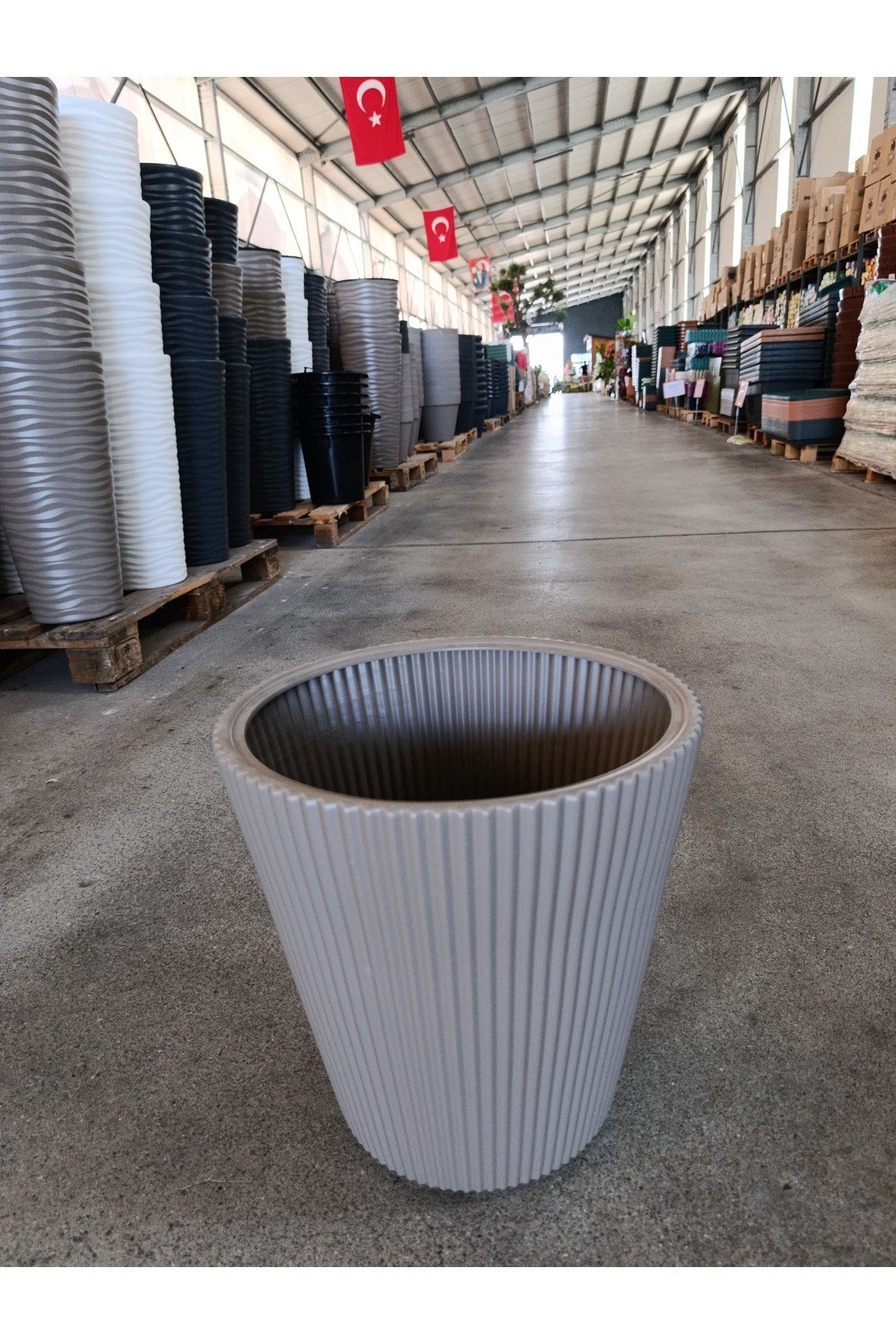 40 Litre Luna Plastik Saksı