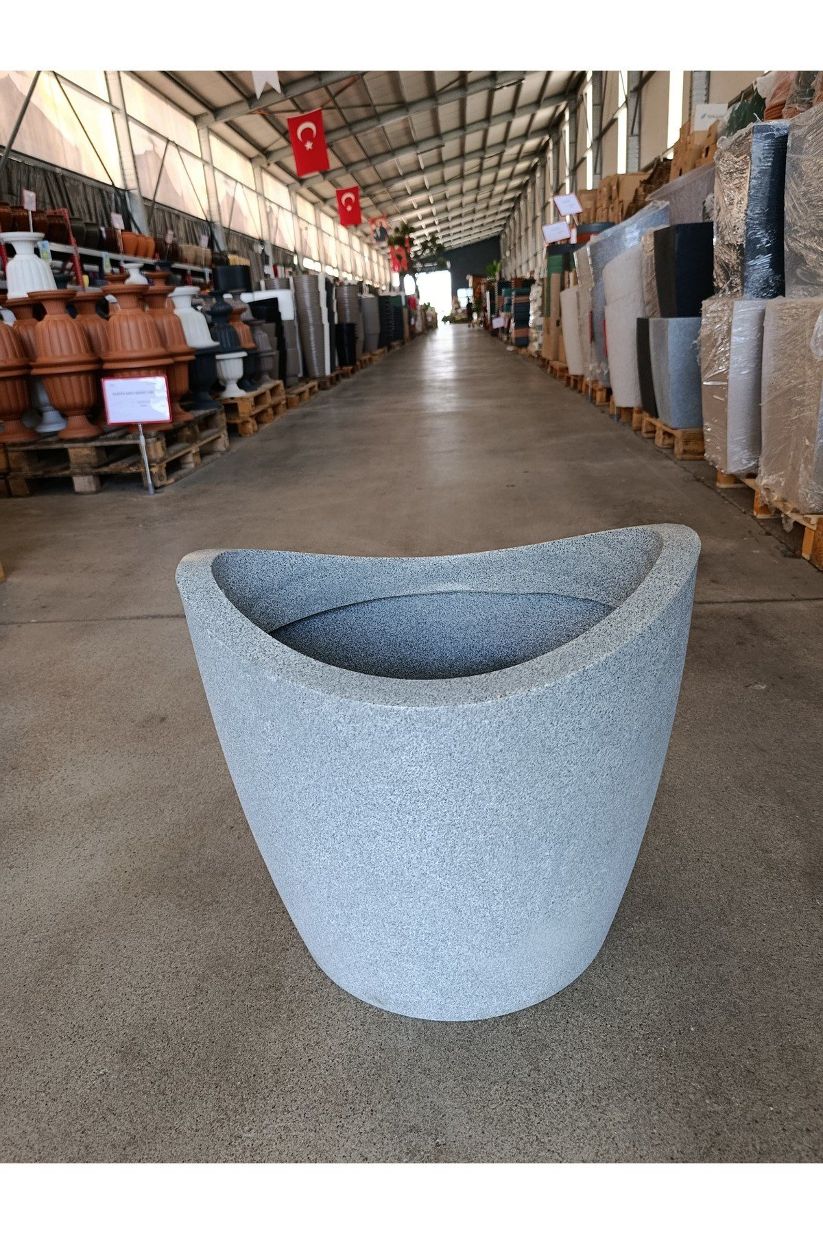 60 Litre Fiberglas Gondol Saksı