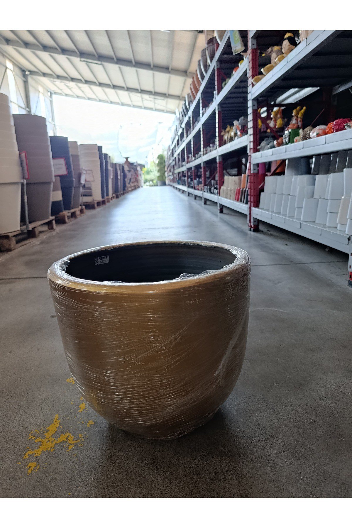 60 Litre Hafif Beton Gold Dekoratif Taş Saksı