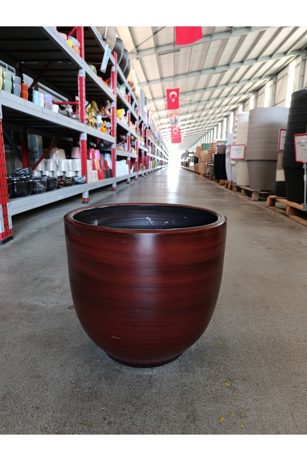 60 Litre Hafif Beton Kahverengi Dekoratif Taş Saksı