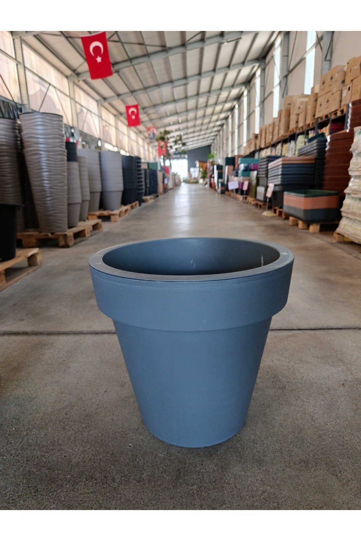 75 Litre Çift Katmanlı Su Hazneli Sert Plastik Fulya Saksı