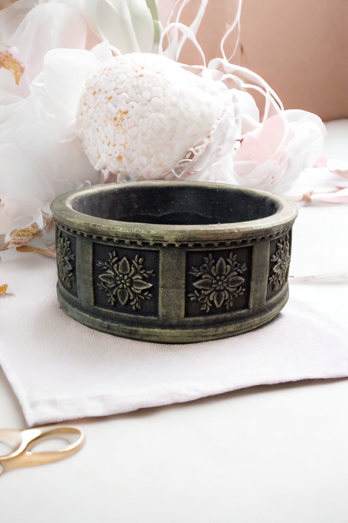 Çiçek Desenli Beton Bonsai ve aranjman Saksısı -+30 ckıdis