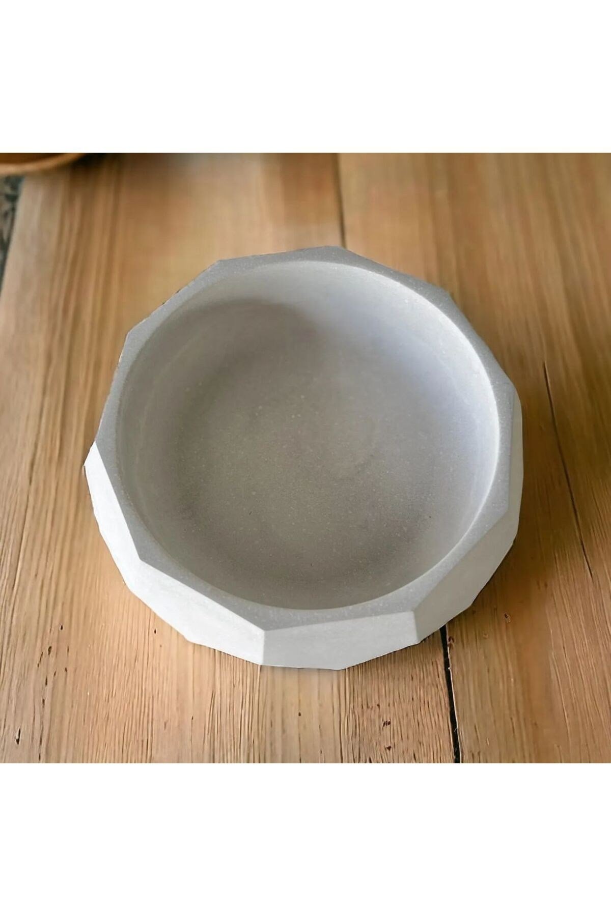 Geometrik Beton Bonsai ve aranjman saksısı açık renk