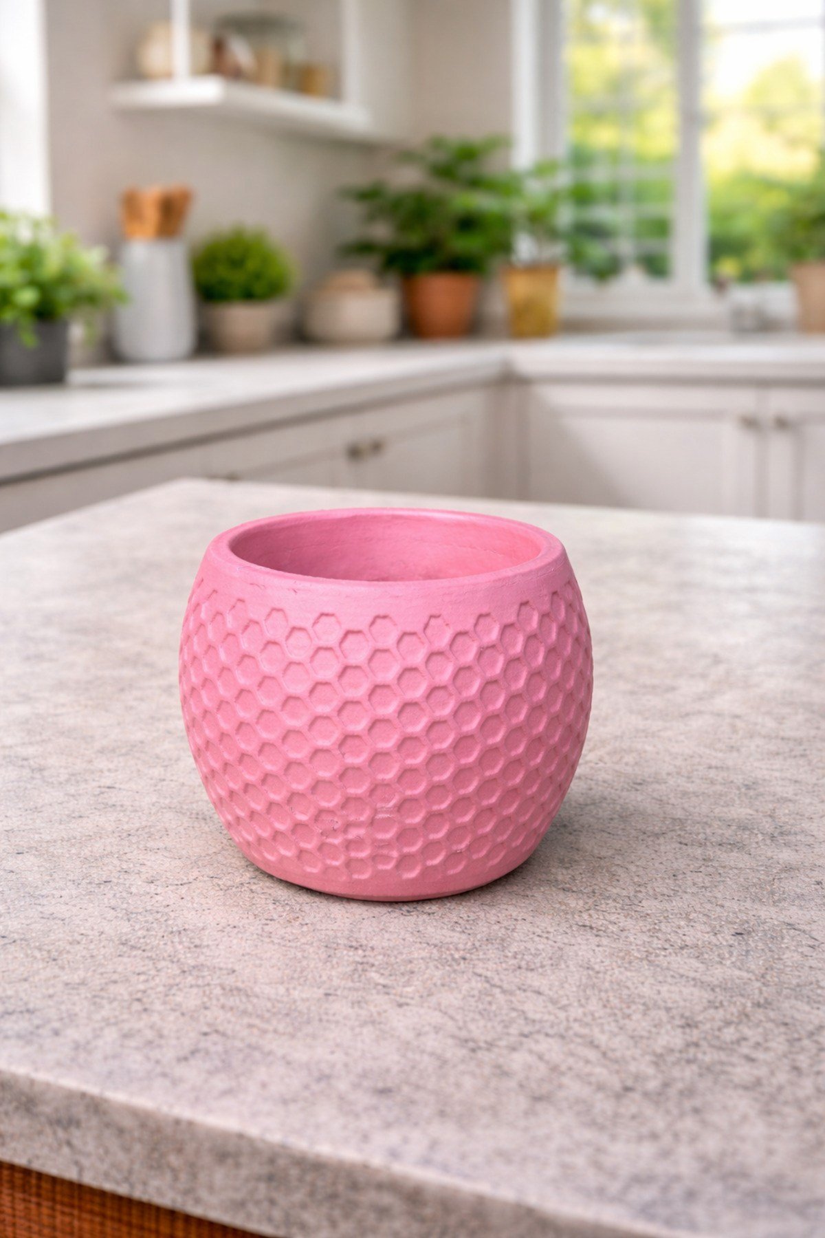 Honeycomb Desenli Pembe Saksı