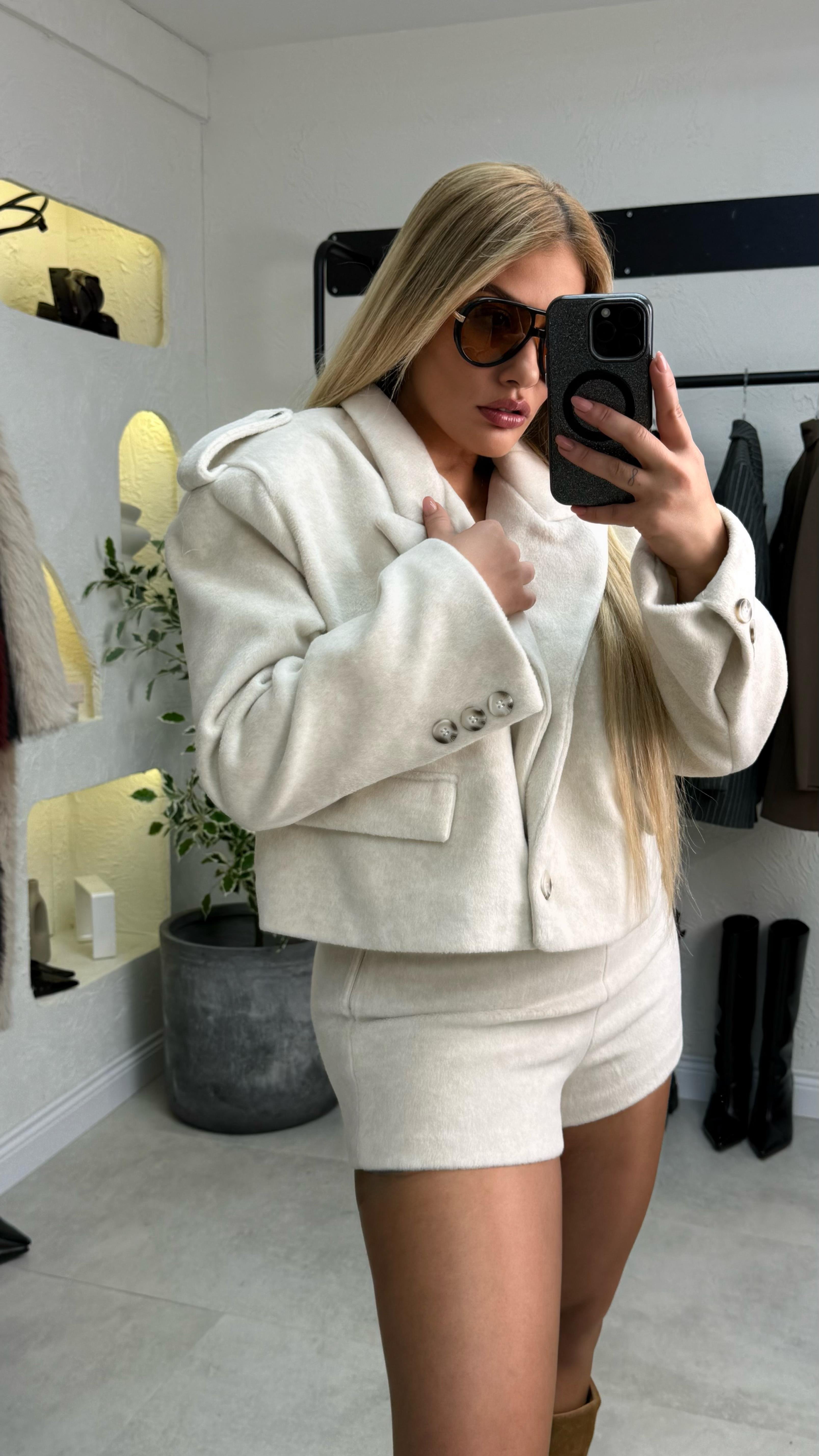 Bej Ceket Şort Takım