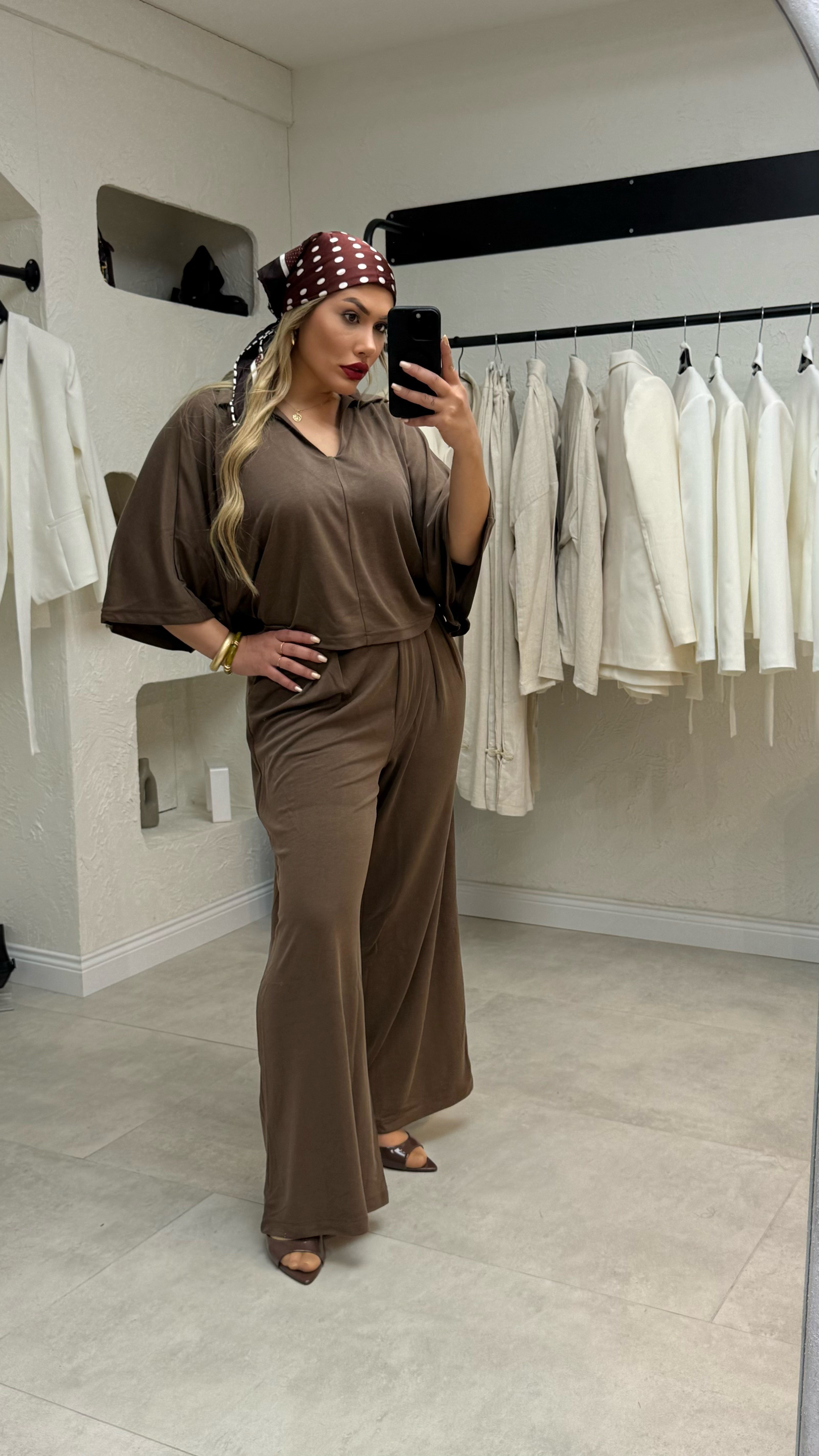 Kahve Polo Yaka Bluz Pantolon Takım