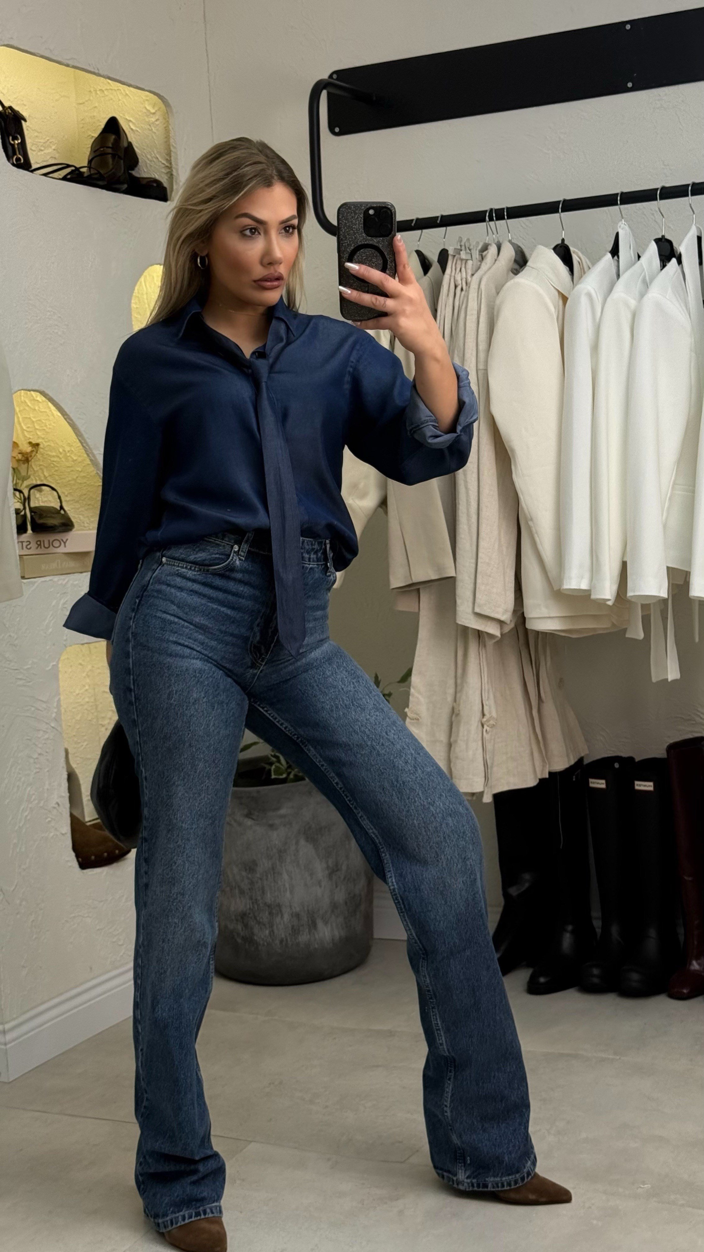 Lacivert Kravatlı Tencel Gömlek