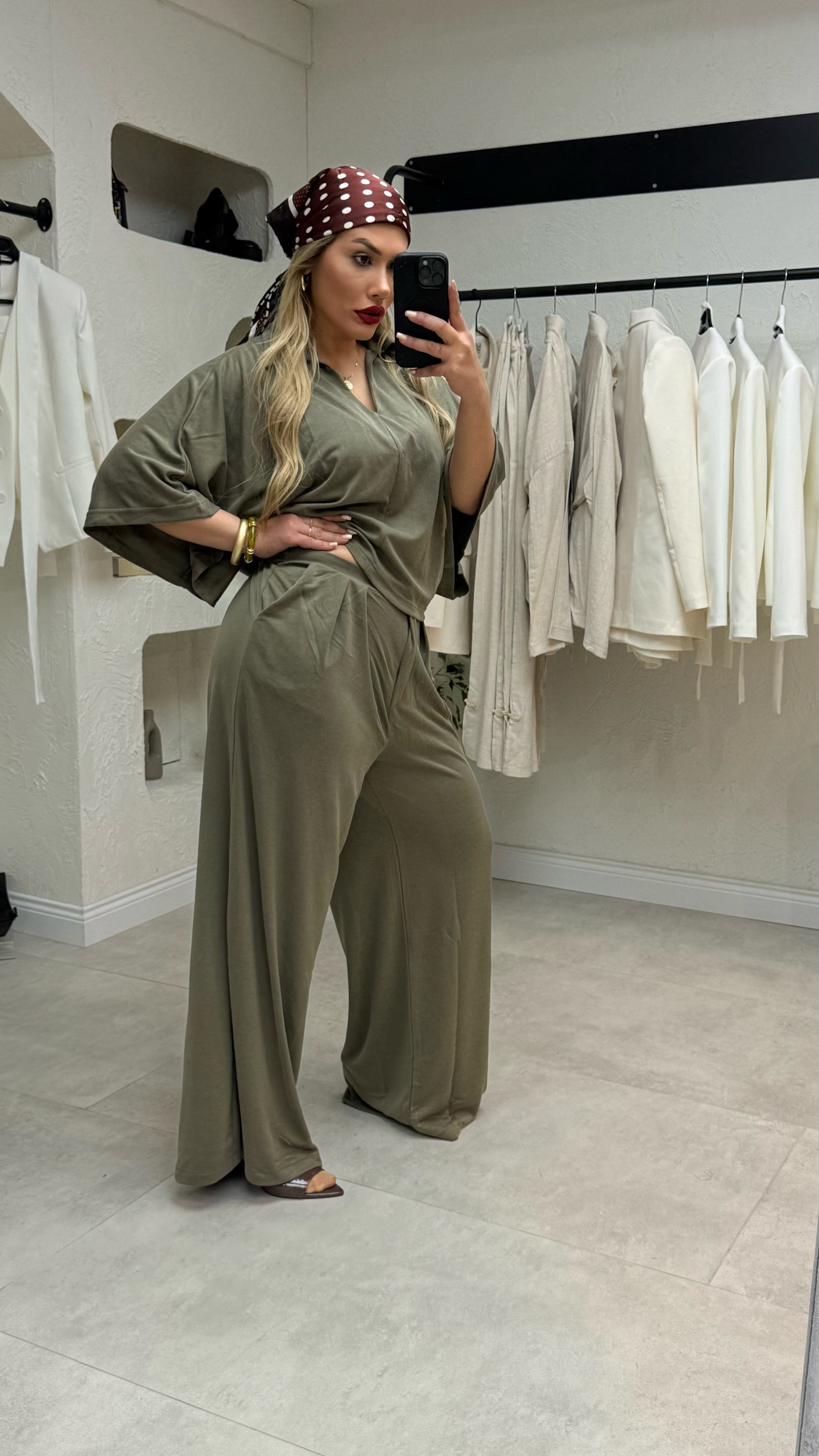Yeşil Polo Yaka Bluz Pantolon Takım