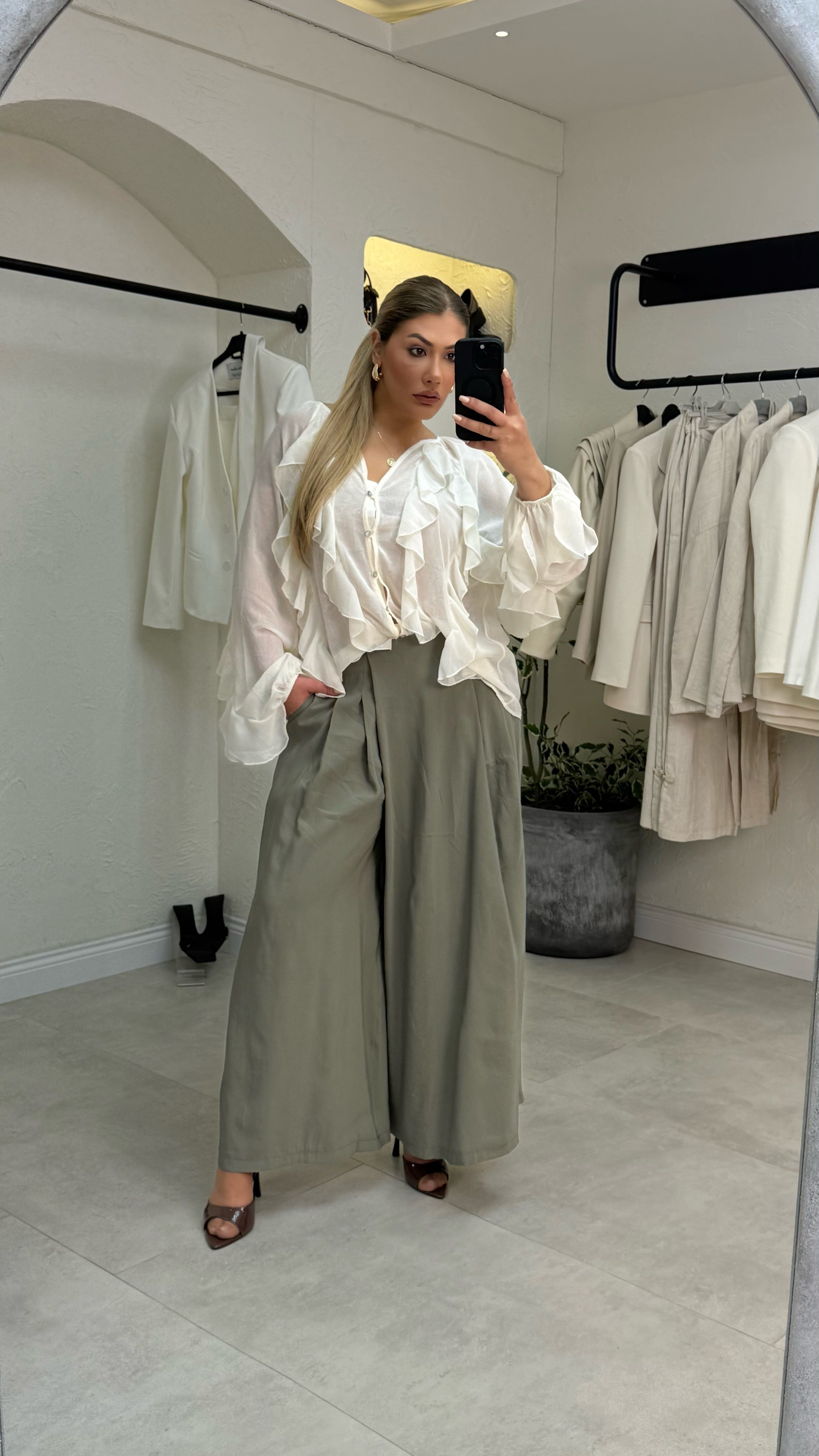 Yeşil Tencel Kumaş Pileli Bol Kesim Pantolon