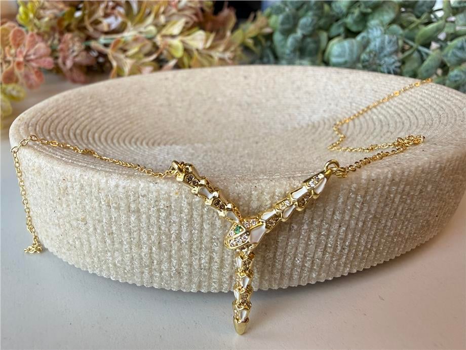 gold yılan model y kolye