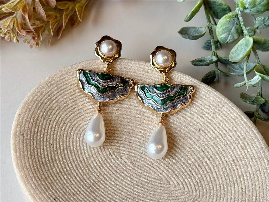 Vintage Sarkıt İncilİ Yeşil Küpe