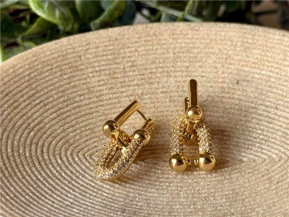 Zirkon Taşlı Marka Model Gold Küpe