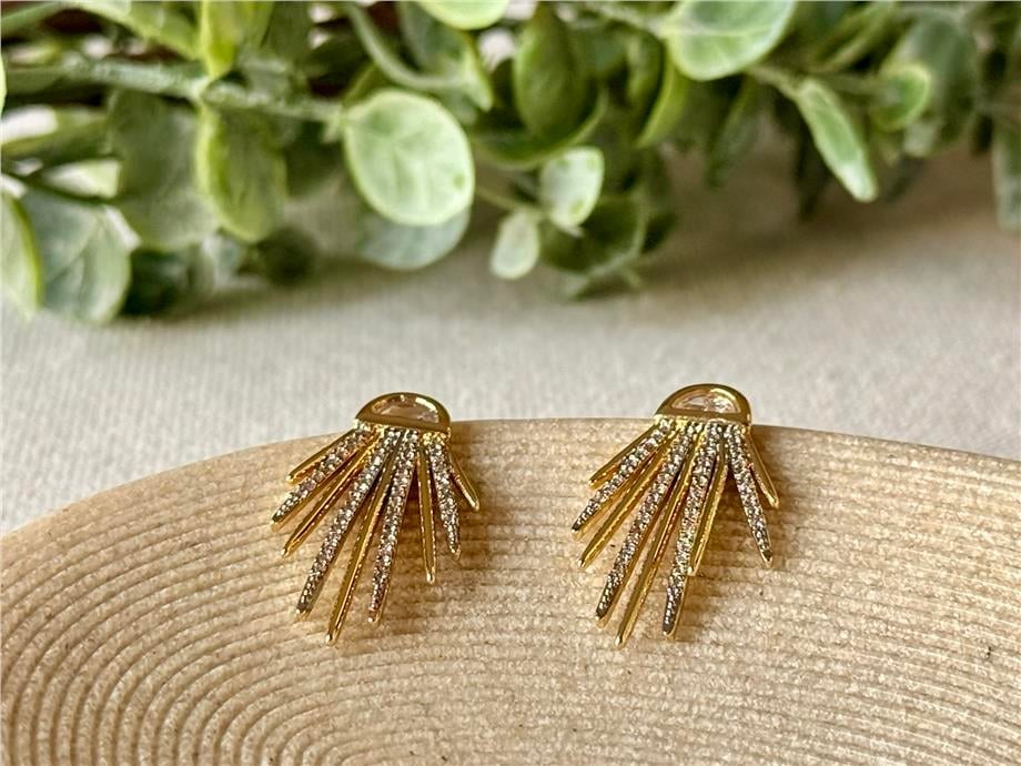 Zirkon Taşlı Saçak Tasarım Gold Küpe