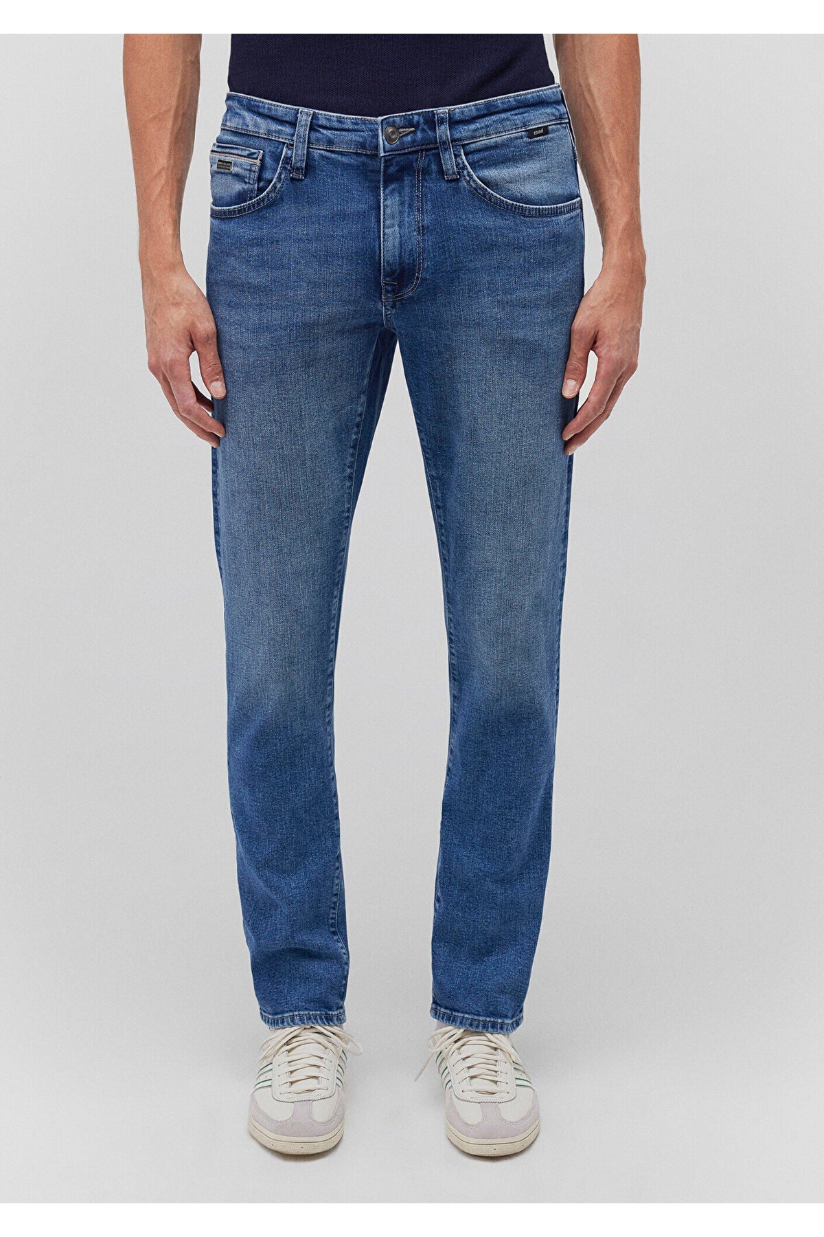 Jake Mavi Black Açık Mavi Jean Pantolon 0042287863