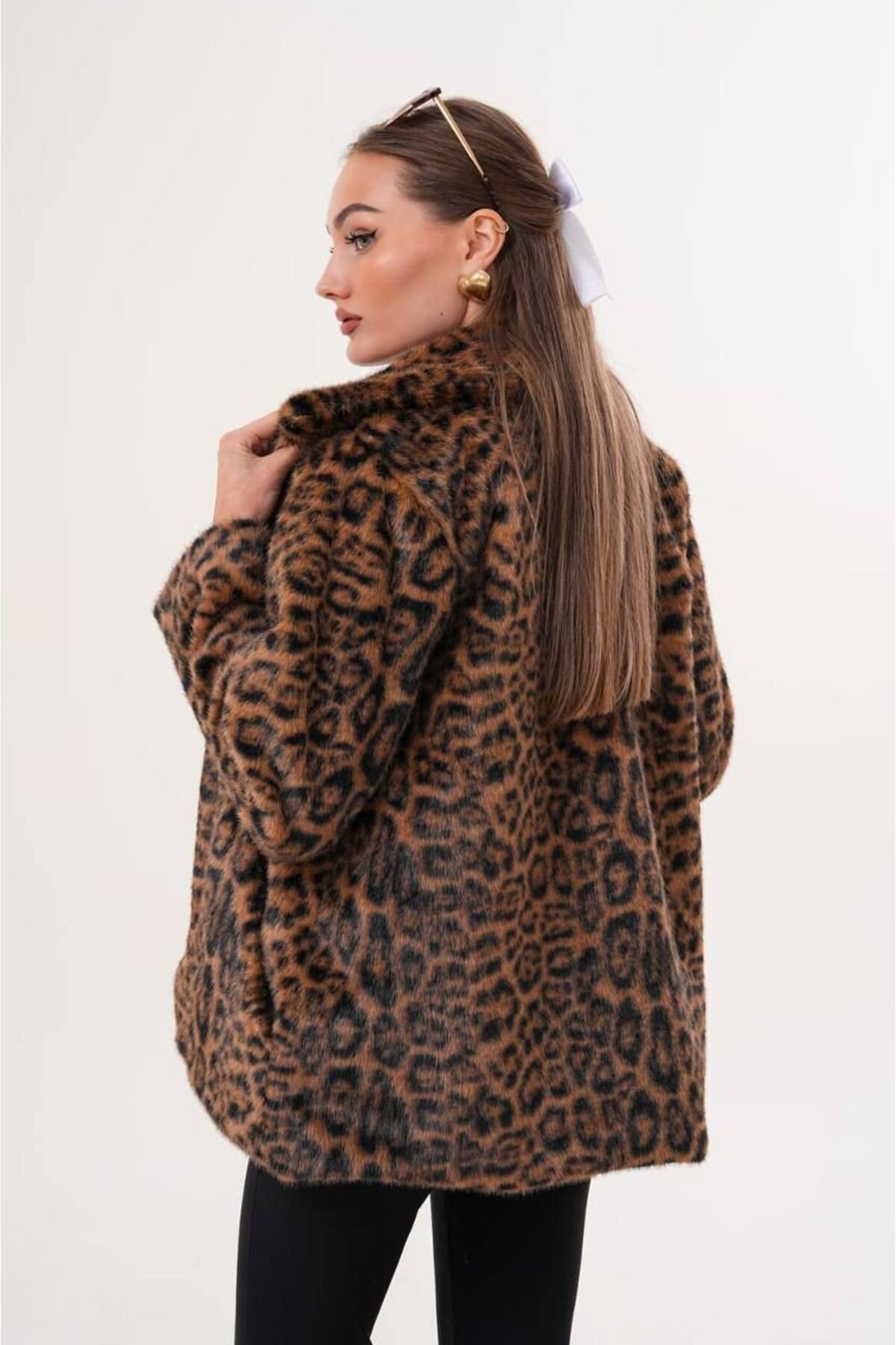 Leoparlı Kürk