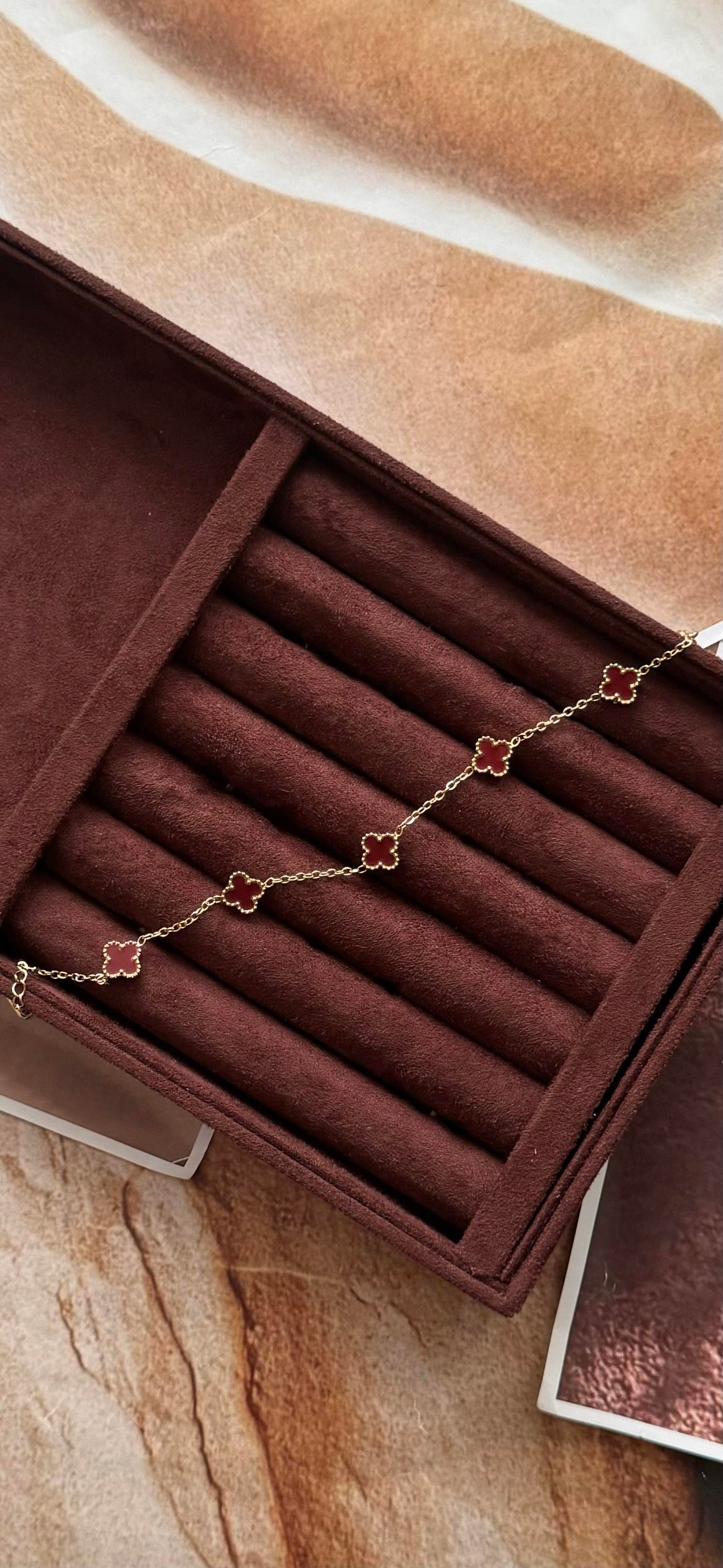 bordo mini yonca bileklik