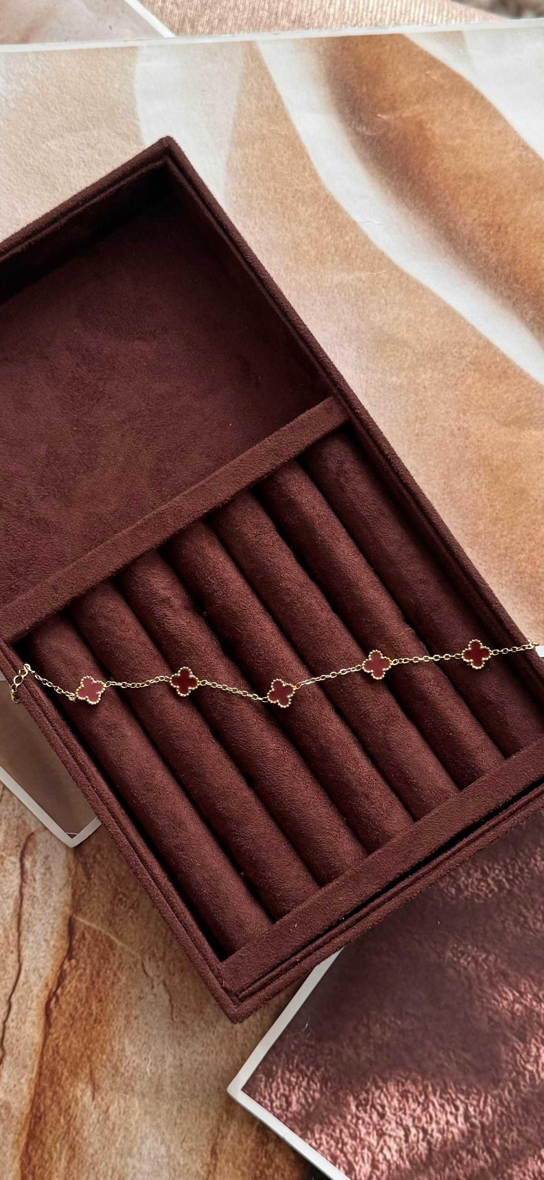 bordo mini yonca bileklik