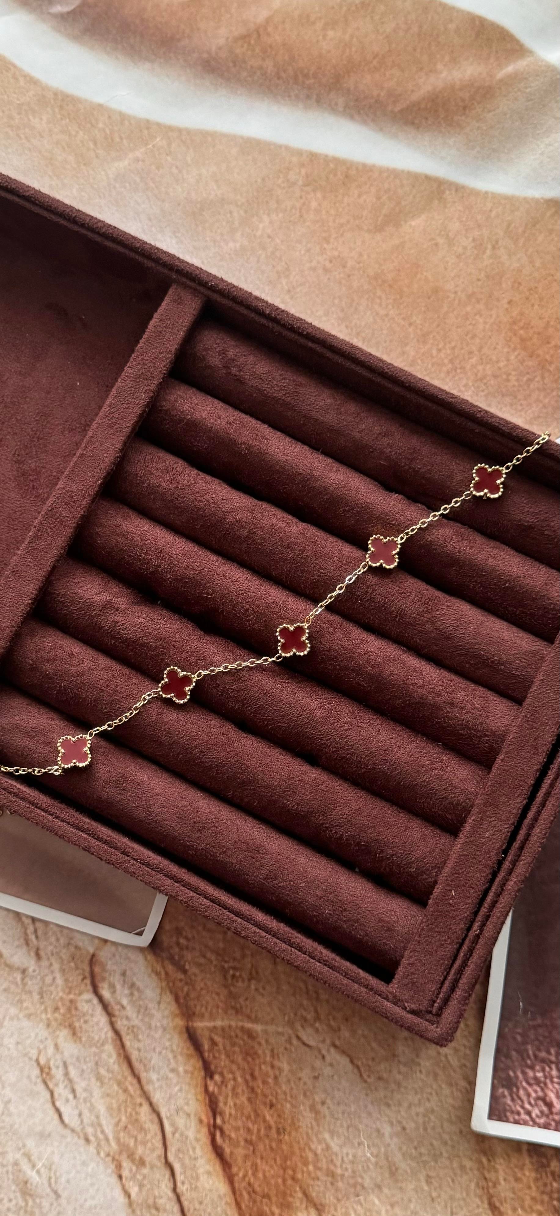 bordo mini yonca bileklik